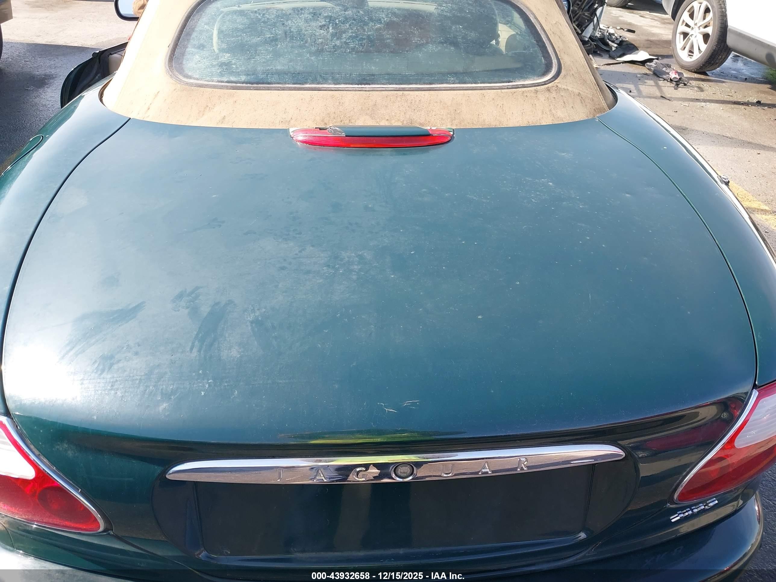 2002 Jaguar Xk8   Green vin: SAJDA42C32NA29323