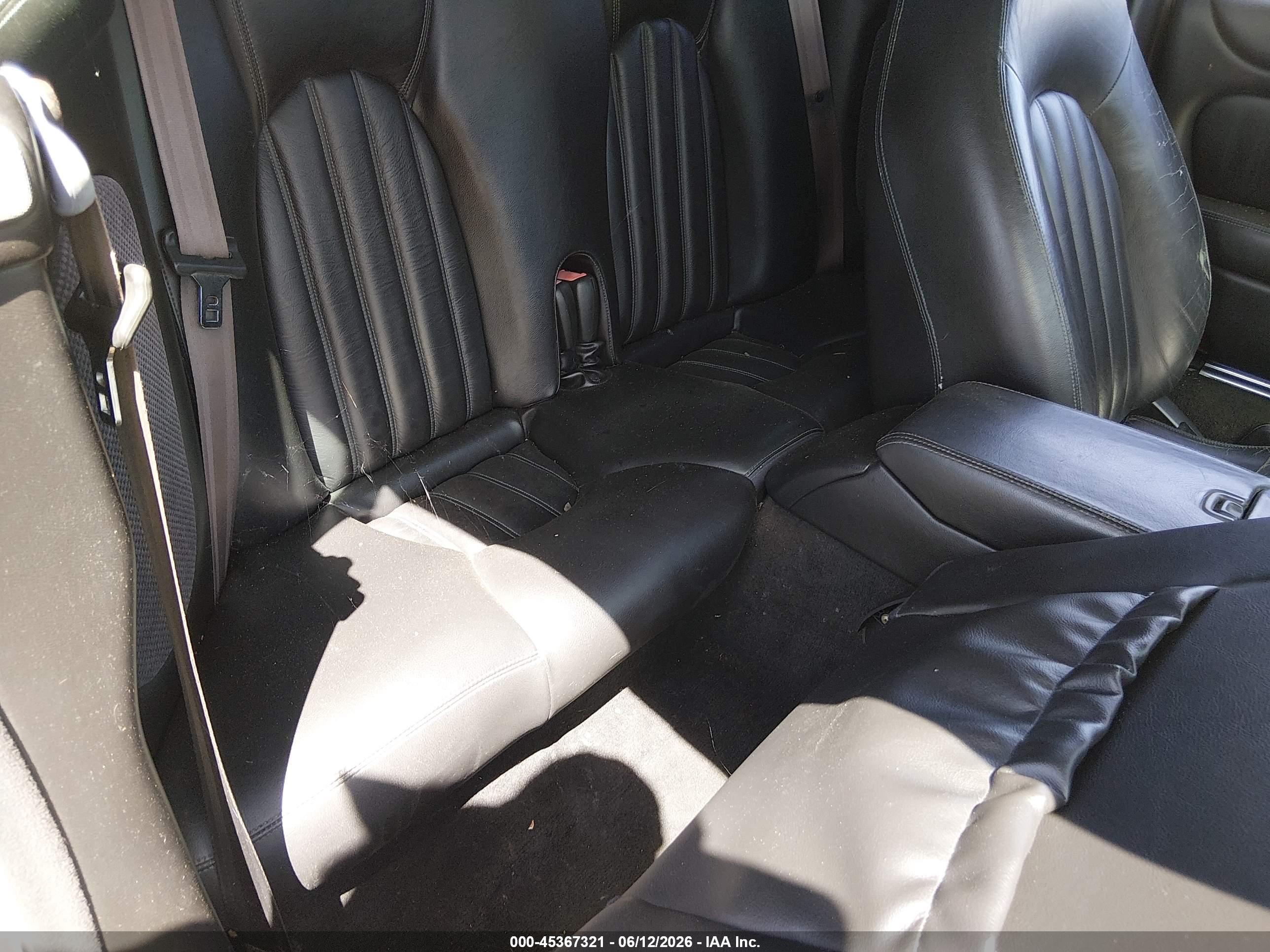 2001 Jaguar Xk8   Серебряный vin: SAJDA42C51NA17107