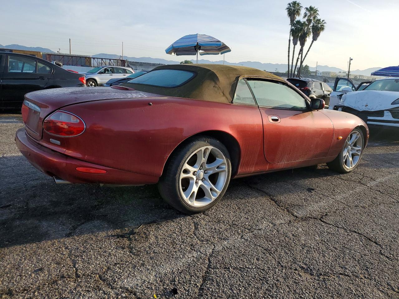 2004 Jaguar Xk8 Red vin: SAJDA42C642A37713