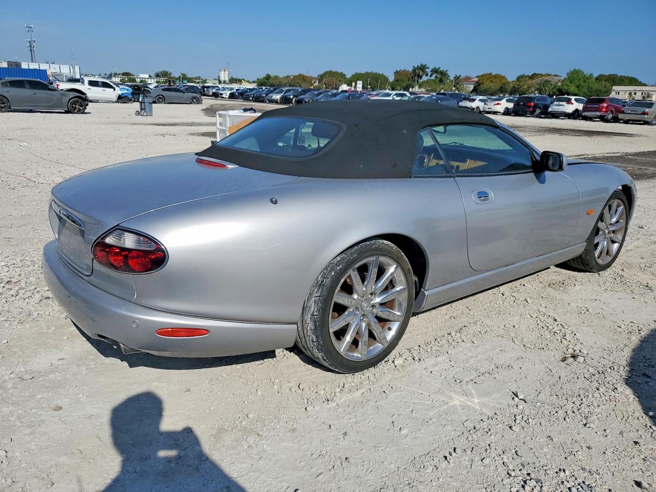 2006 Jaguar Xk8 Silver vin: SAJDA42C662A47886