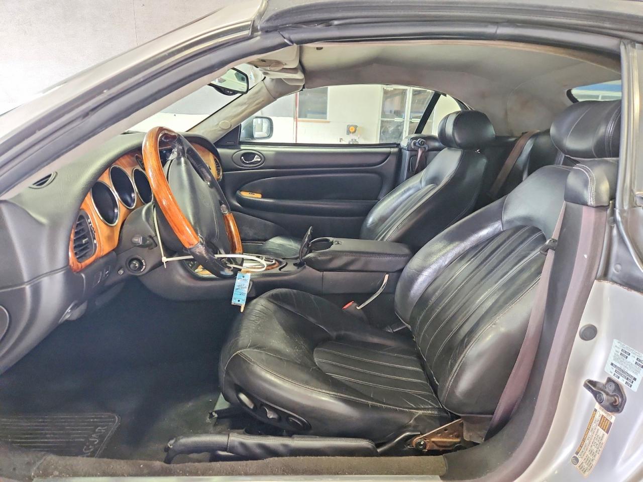 2005 Jaguar Xk8 Серебряный vin: SAJDA42C752A42338