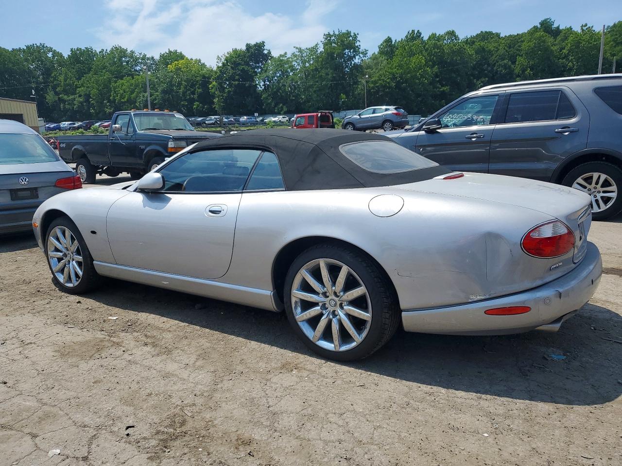 2006 Jaguar Xk8 Silver vin: SAJDA42C962A46196