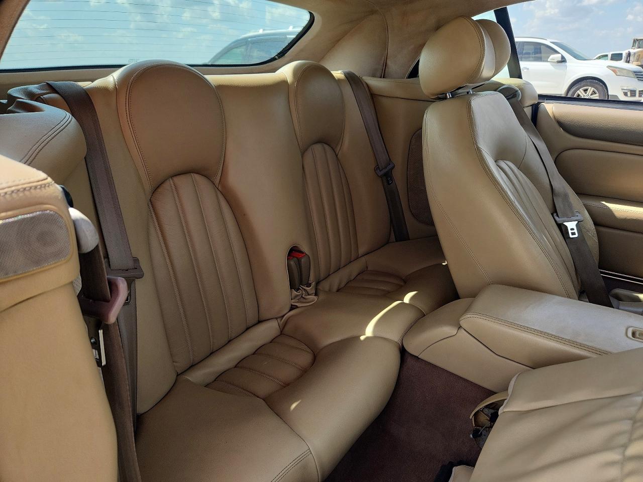 2002 Jaguar Xk8 Burgundy vin: SAJDA42CX2NA24037