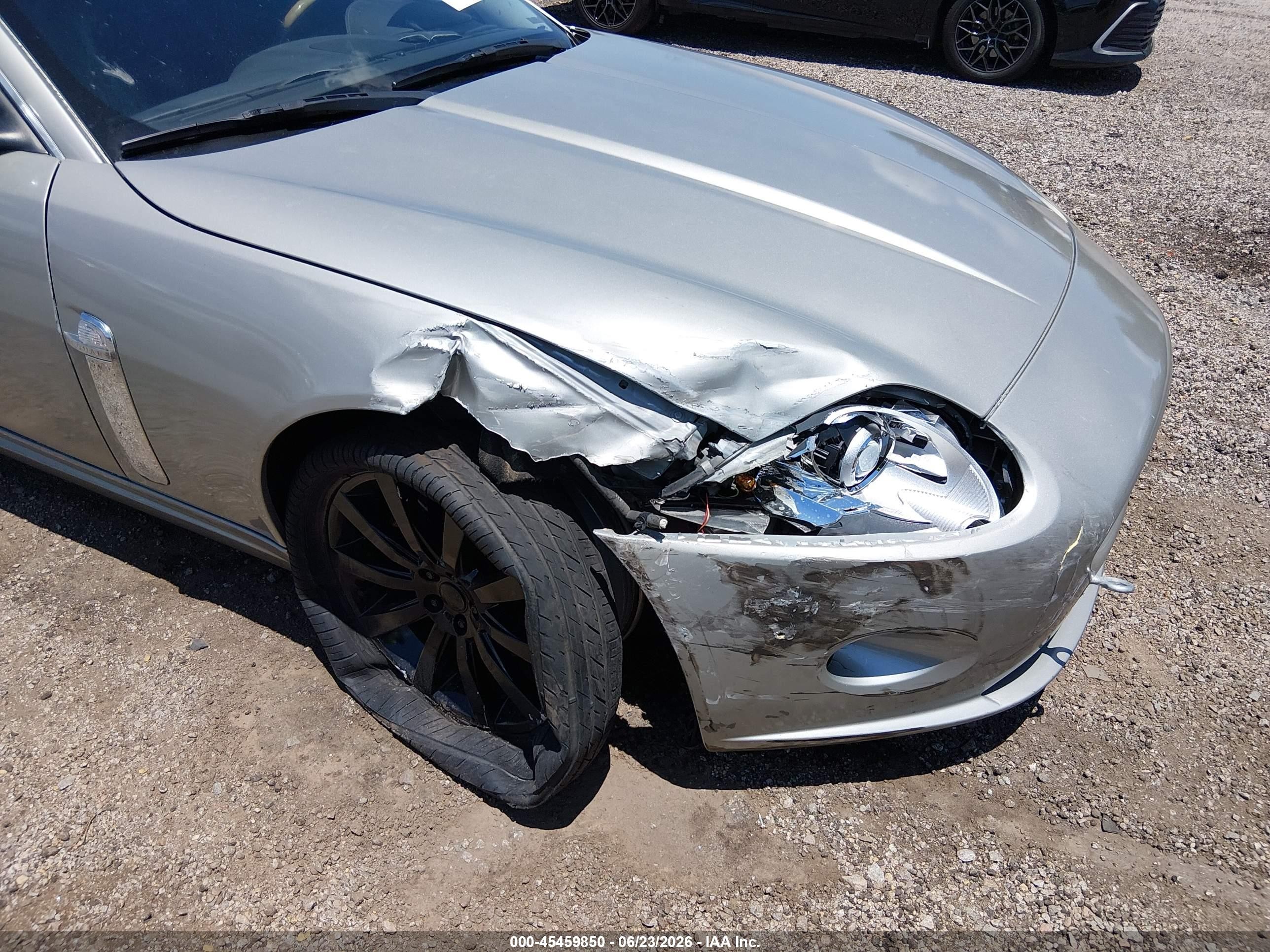 2007 Jaguar Xk   Gray vin: SAJDA43B375B05362