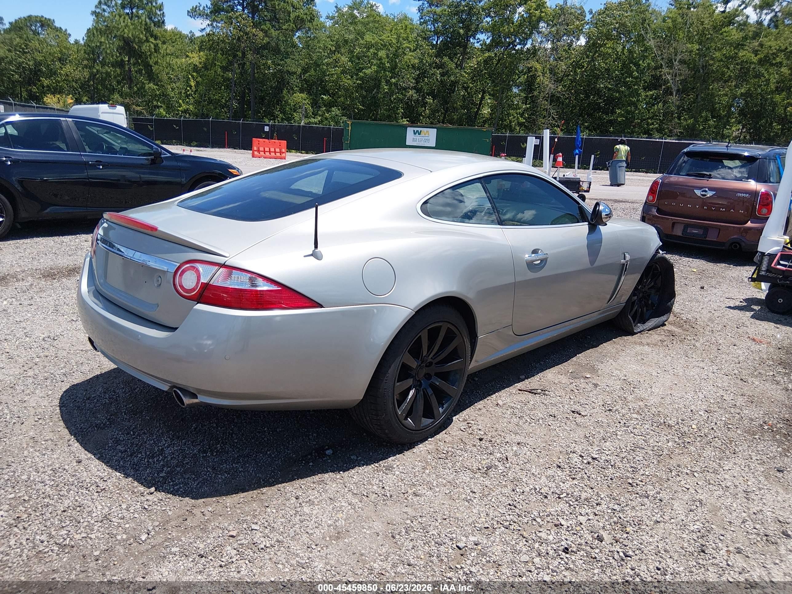 2007 Jaguar Xk   Gray vin: SAJDA43B375B05362