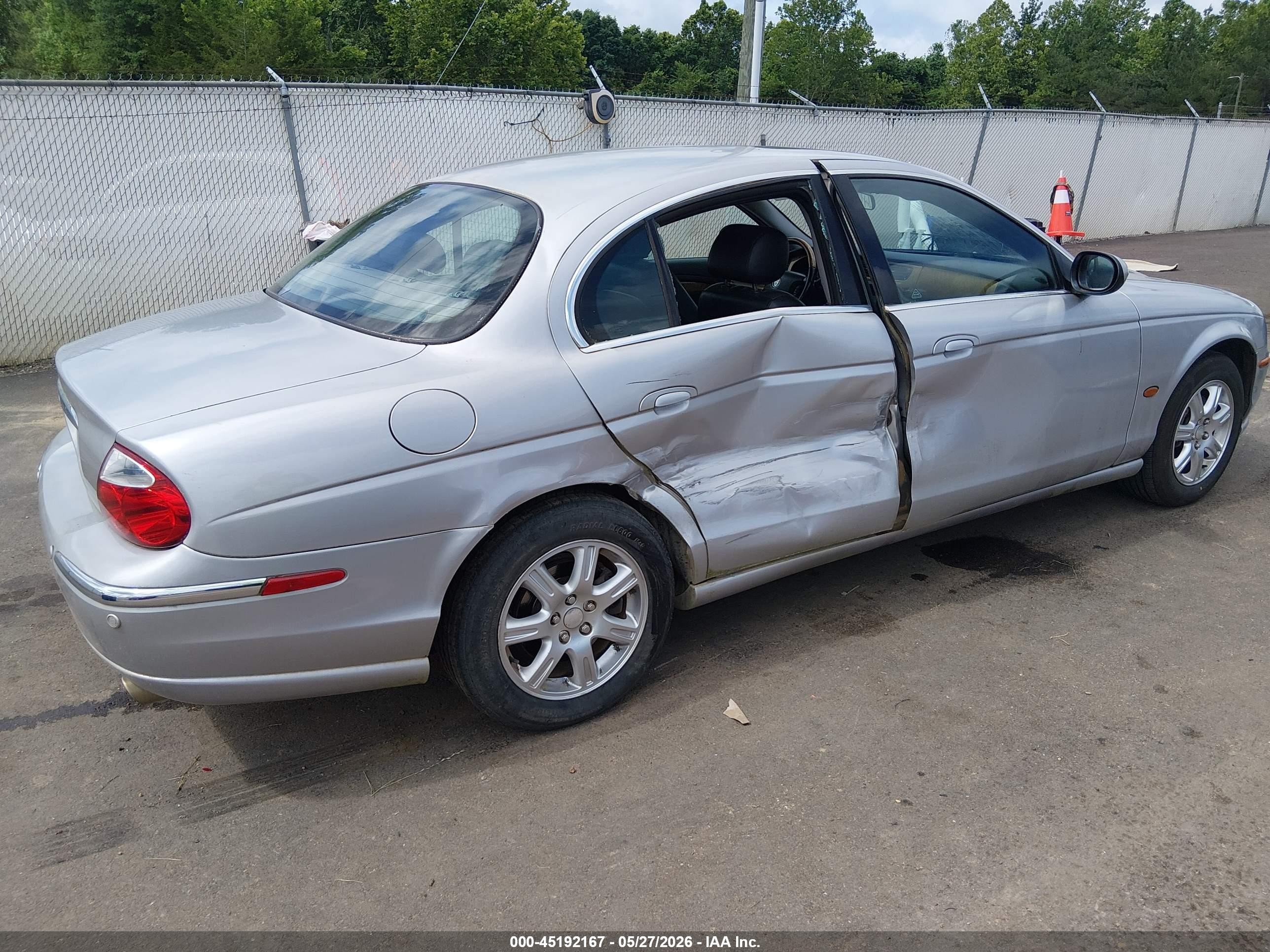 2003 Jaguar S-type 3.0l V6 Silver vin: SAJEA01T23FM68827