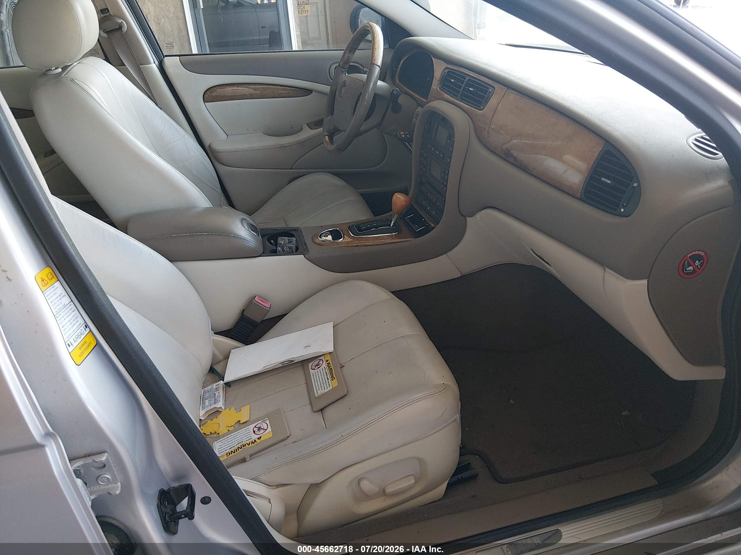 2004 Jaguar S-type 3.0l V6 Silver vin: SAJEA01T24FN10544