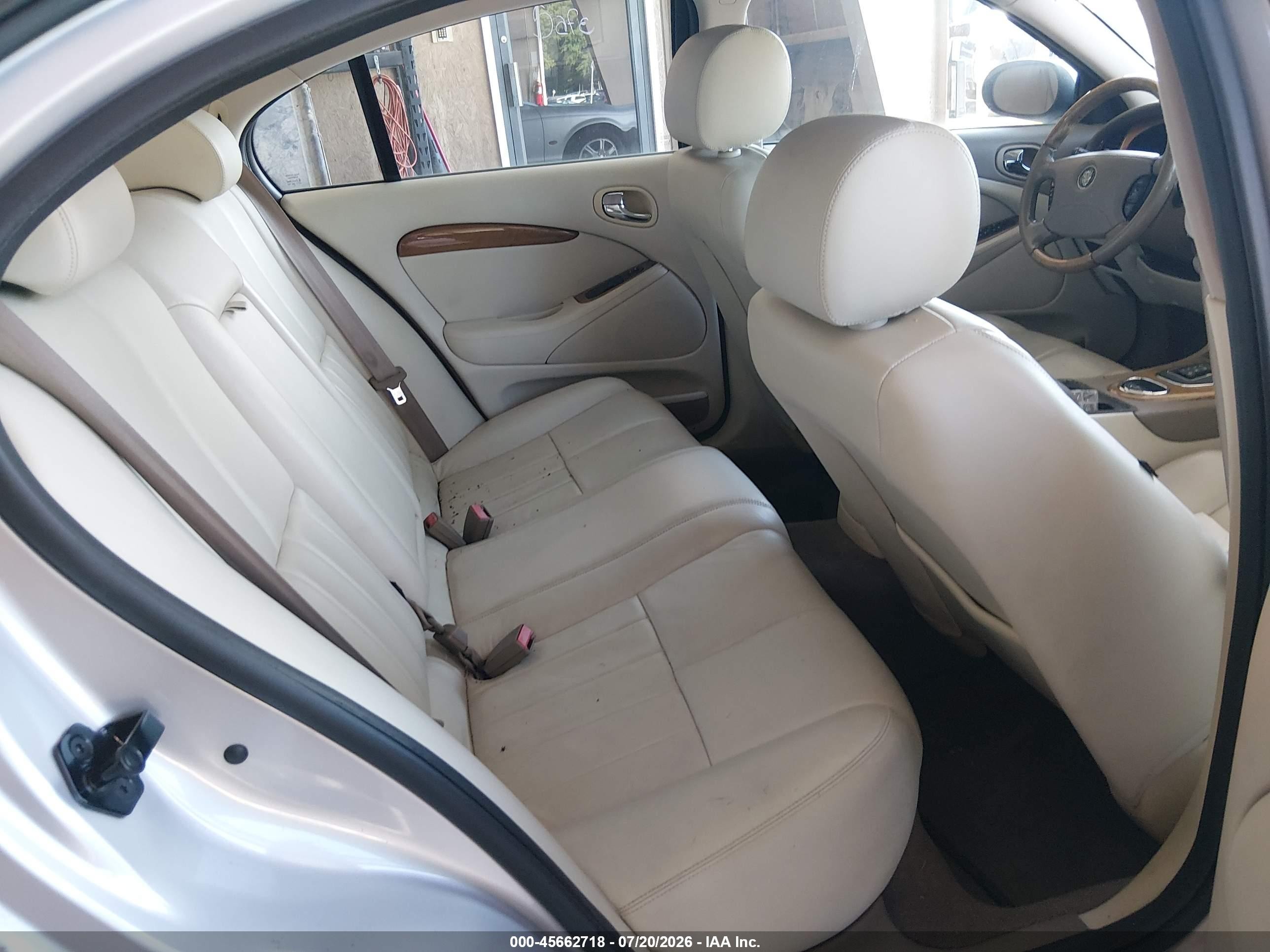 2004 Jaguar S-type 3.0l V6 Silver vin: SAJEA01T24FN10544