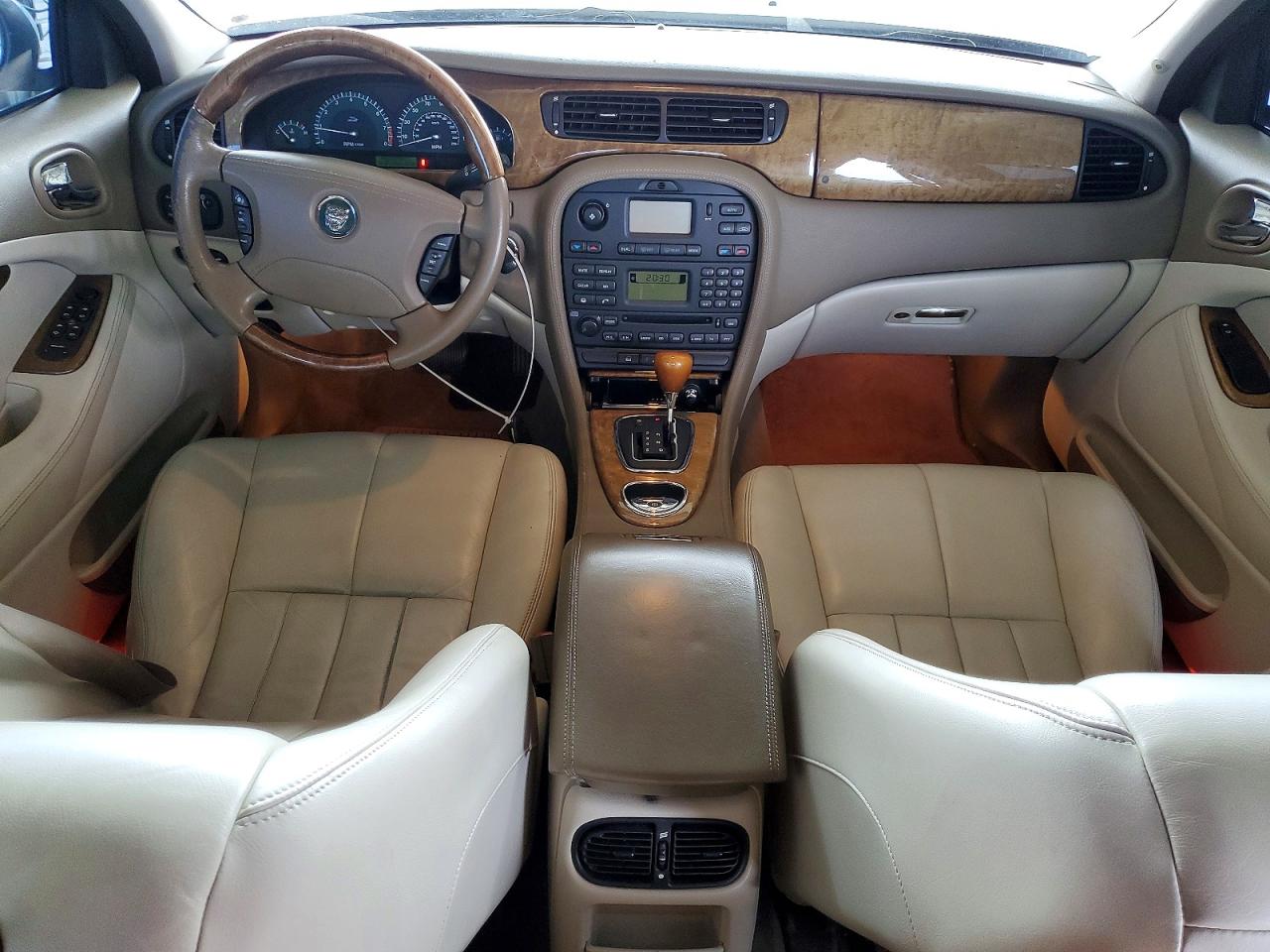 2004 Jaguar S-type Silver vin: SAJEA01T34FM97495
