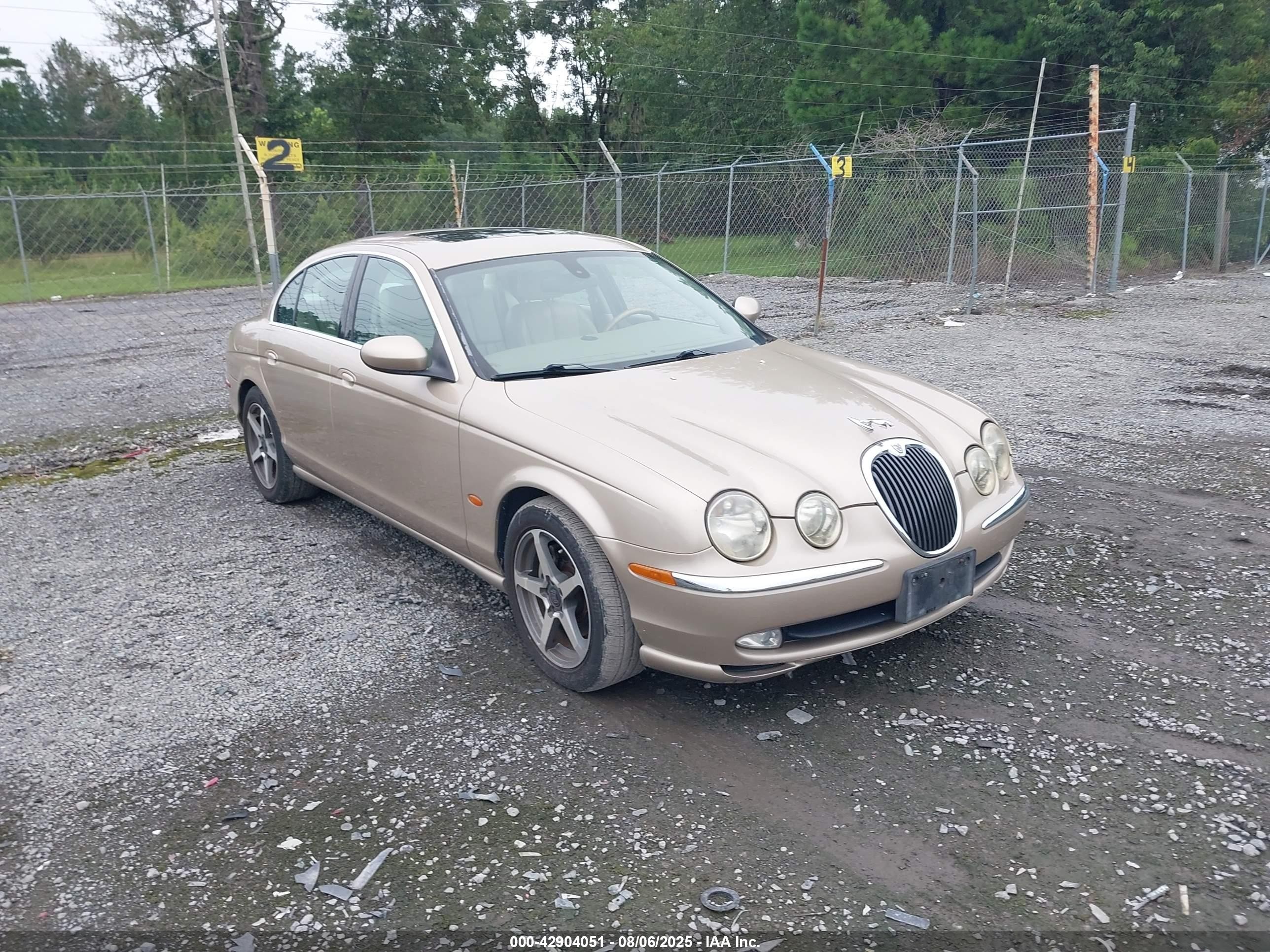 SAJEA01T43FM78940
