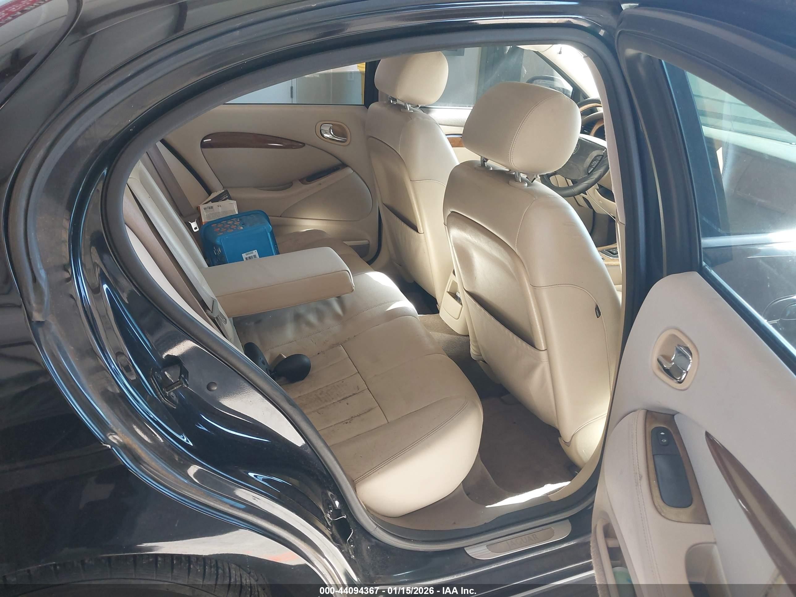2003 Jaguar S-type 3.0l V6 Черный vin: SAJEA01T53FM87694