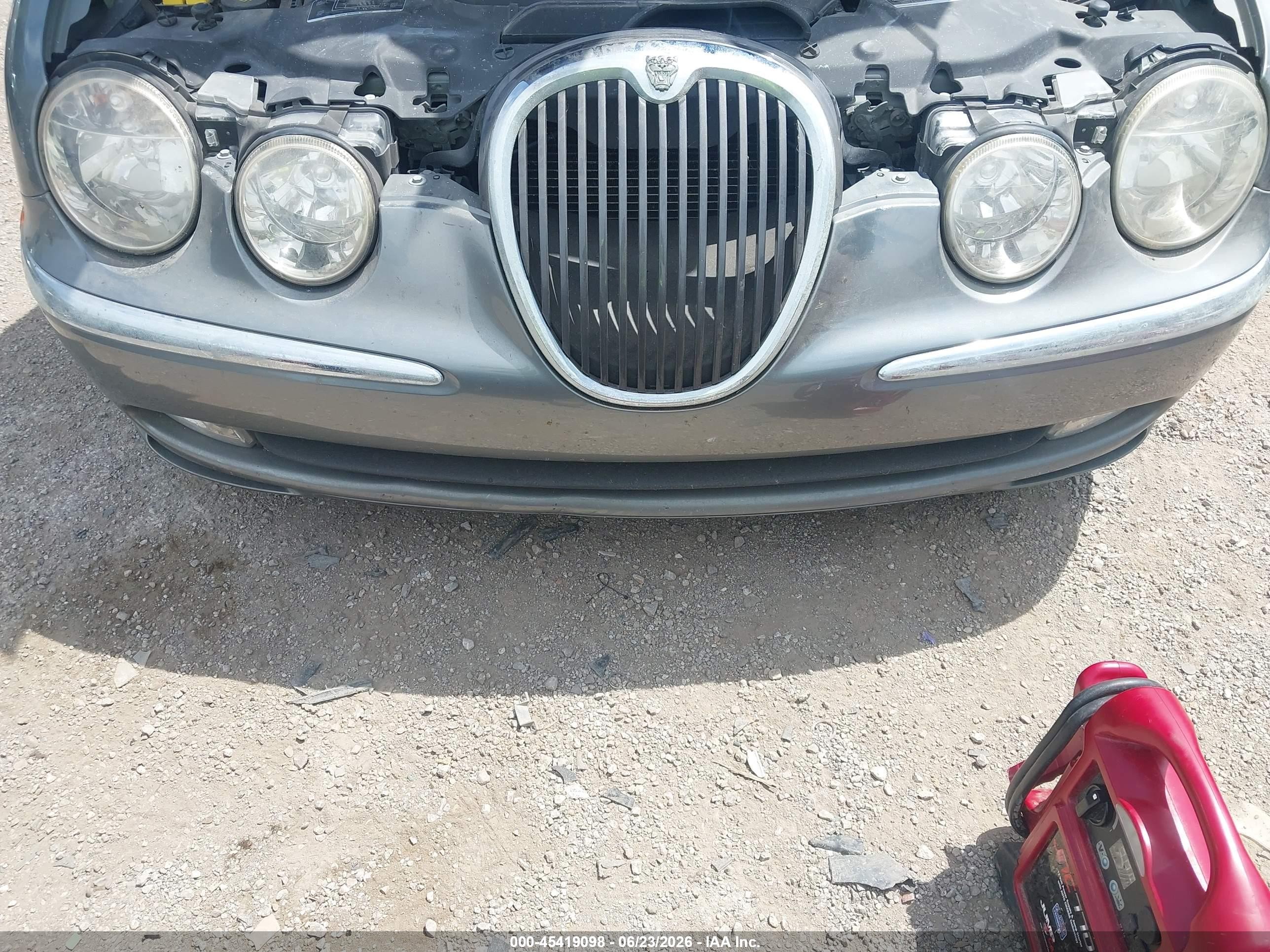 2004 Jaguar S-type 3.0l V6 Silver vin: SAJEA01T54FM95618