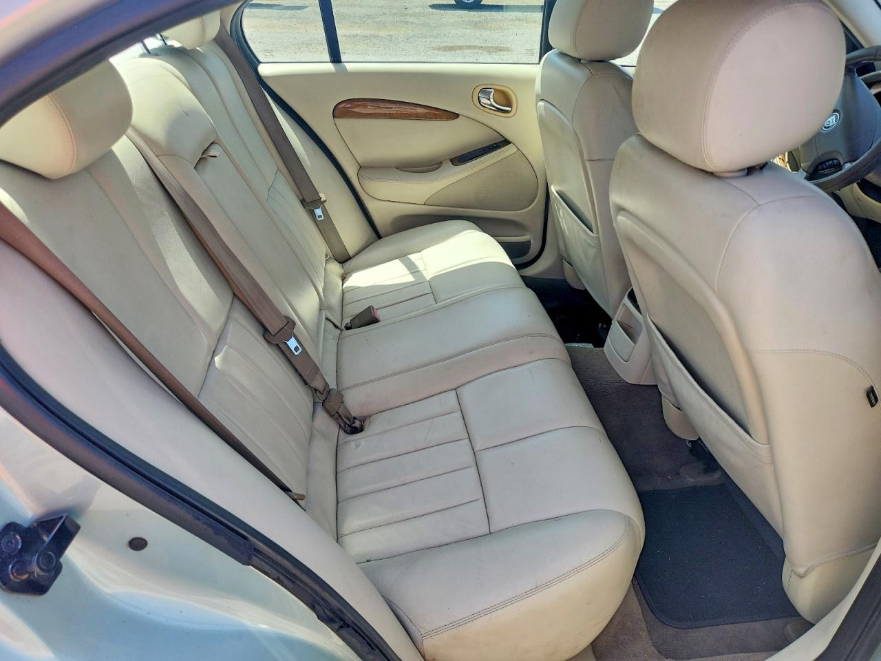 2003 Jaguar S-type Silver vin: SAJEA01T63FM73593