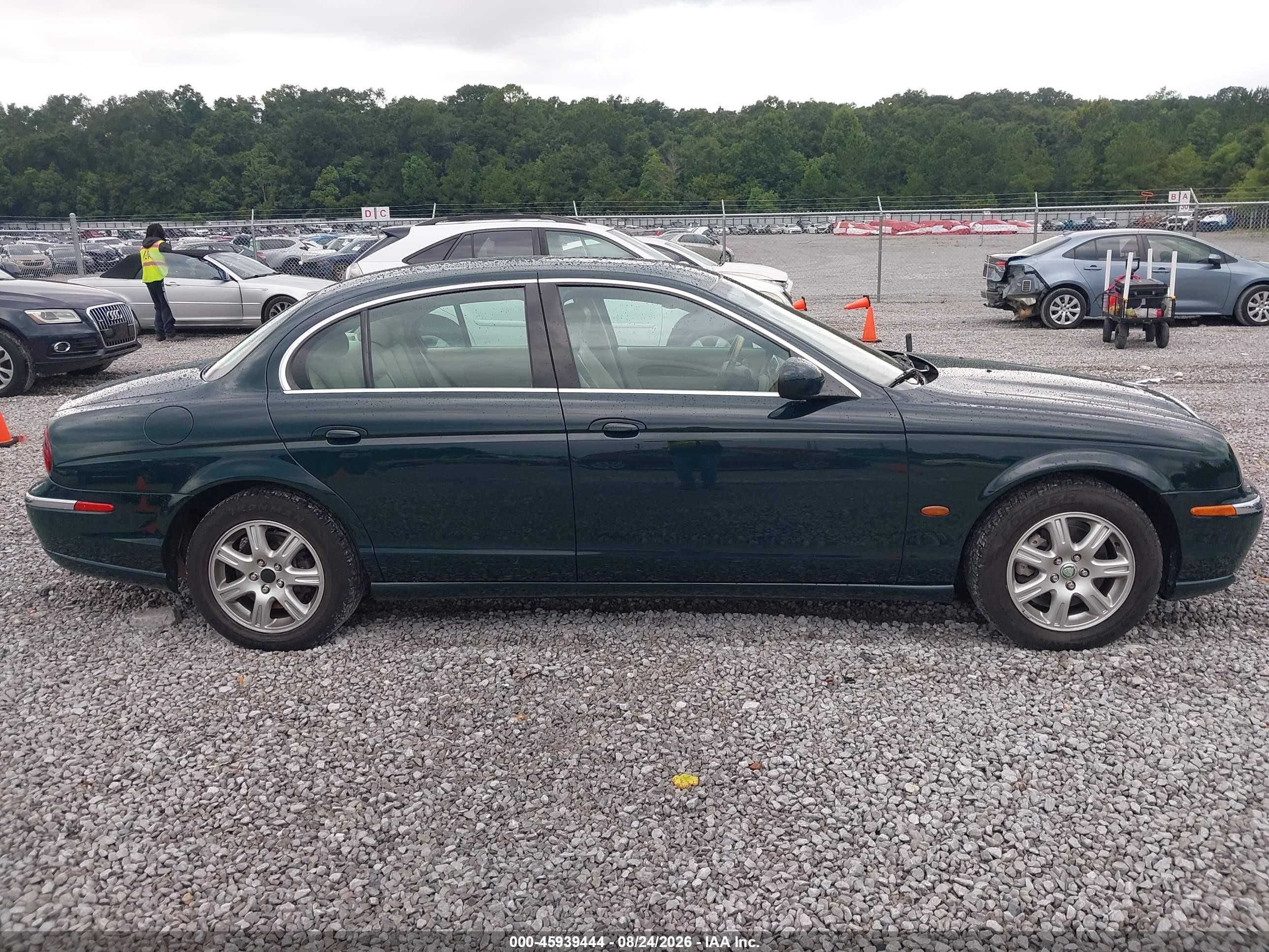 2003 Jaguar S-type   Green vin: SAJEA01T93FM84930