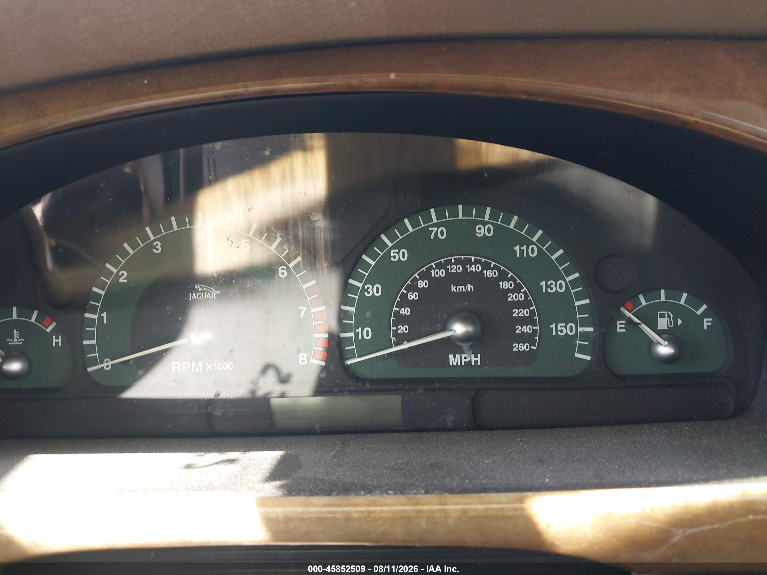 2004 Jaguar S-type 4.2l V8 White vin: SAJEA01U24HM96657