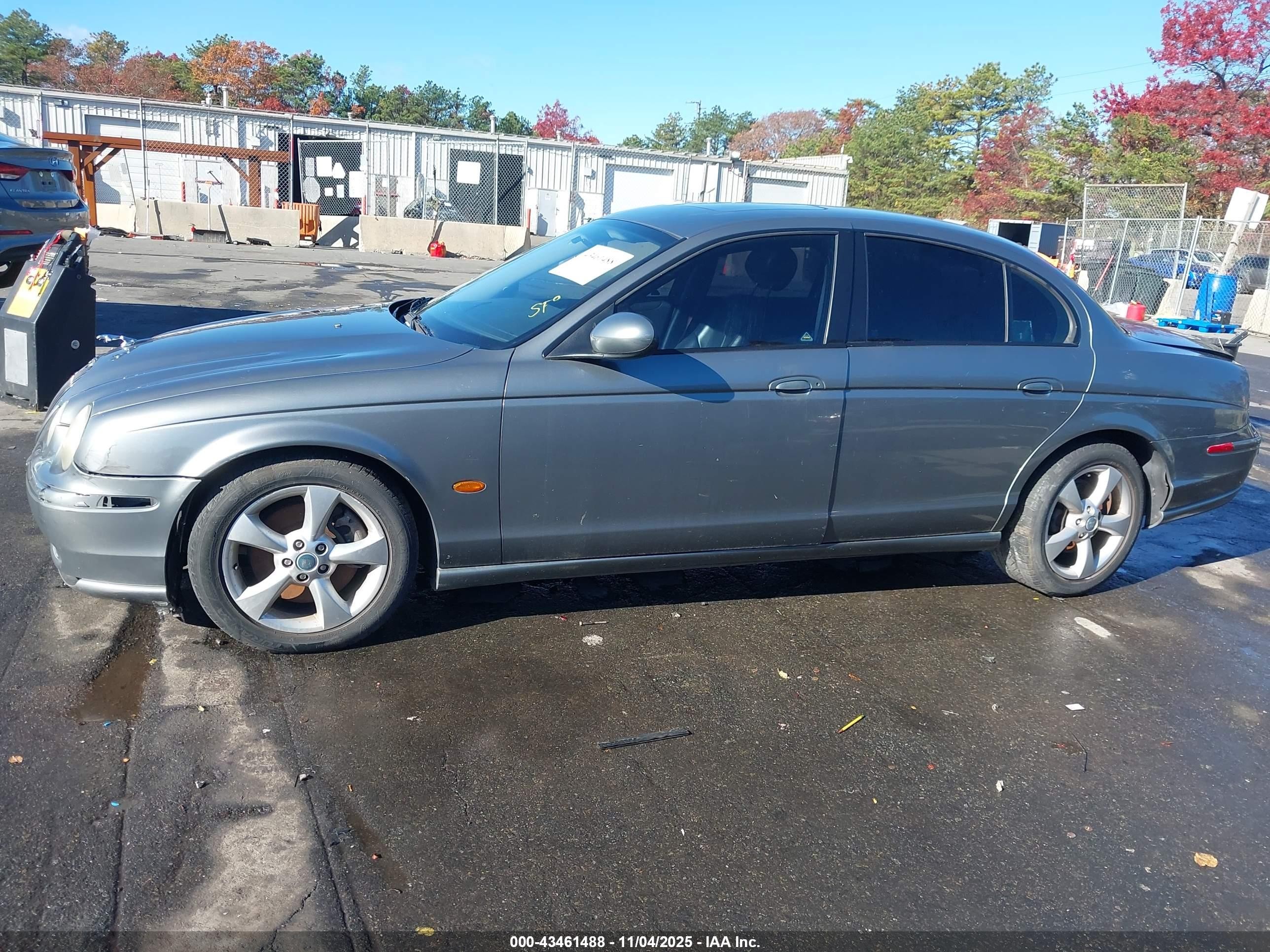 2003 Jaguar S-type 3.0l V6 Серый vin: SAJEA03T73FM58050