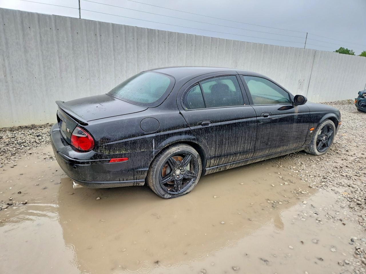 2003 Jaguar S-type R Black vin: SAJEA03V031M53447