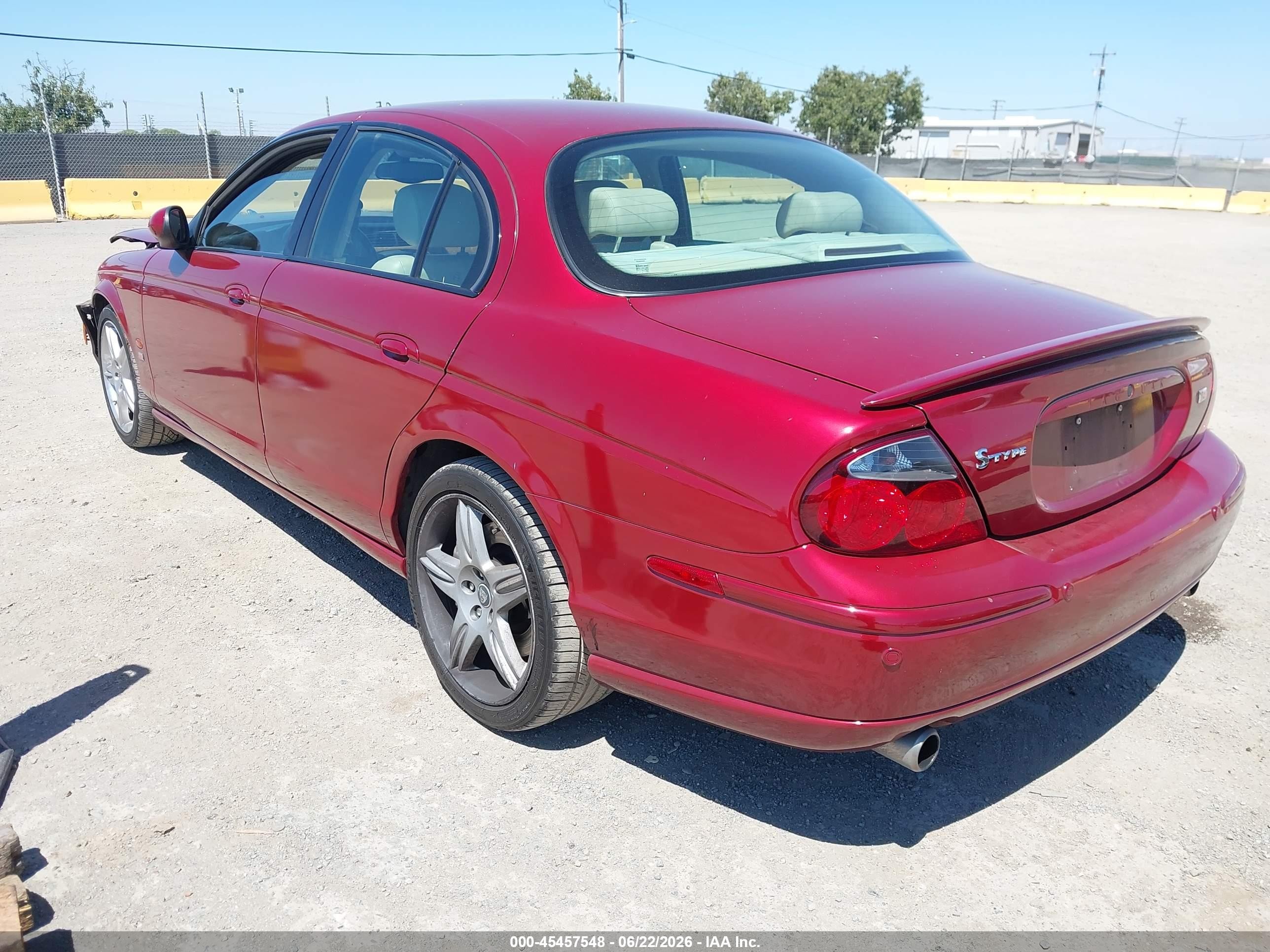 2003 Jaguar S-type 4.2l V8 R Red vin: SAJEA03V431M54133
