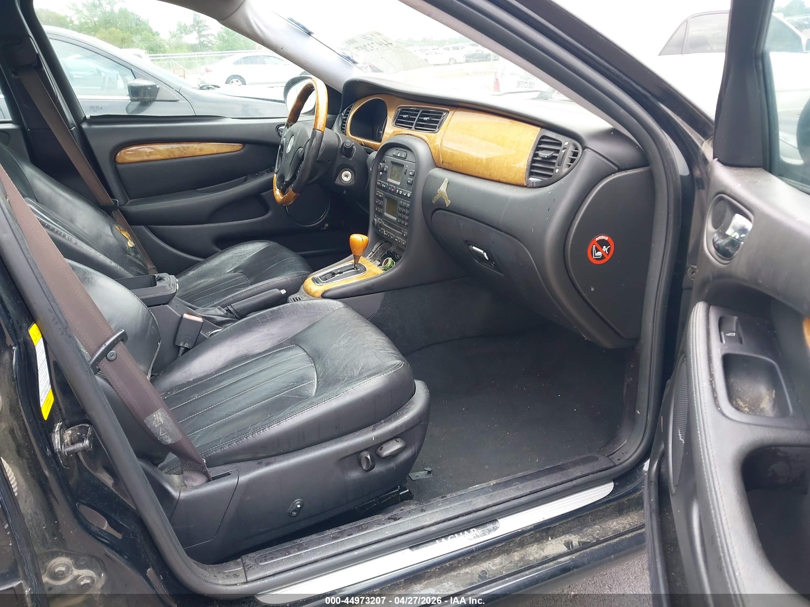 2004 Jaguar X-type 3.0 Black vin: SAJEA51C14WD57638