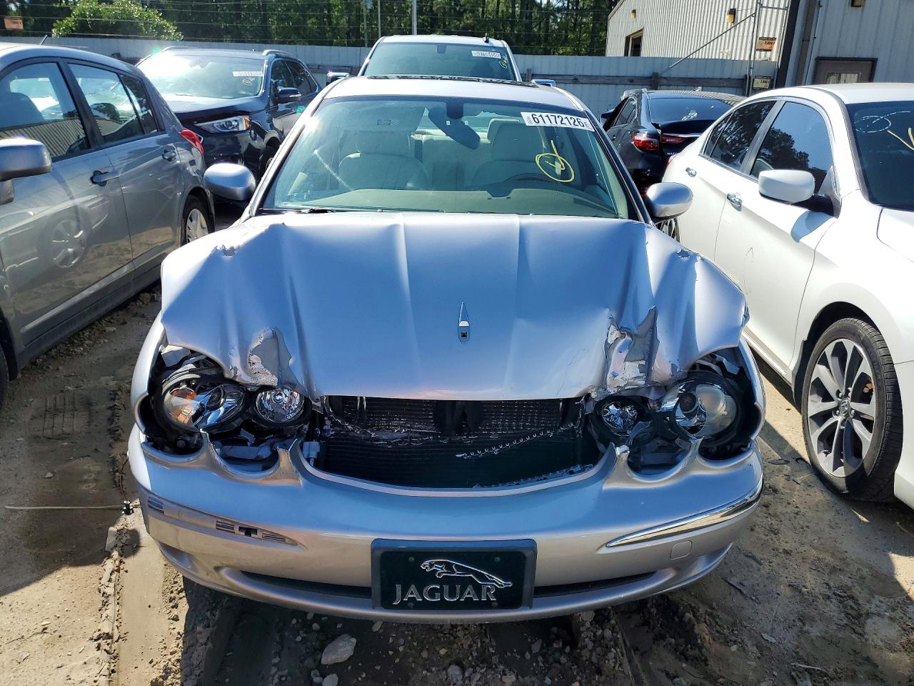2004 Jaguar X-type 3.0 Silver vin: SAJEA51C14WD68526