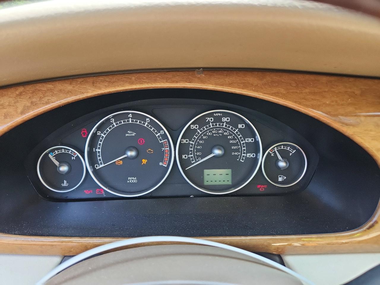 2004 Jaguar X-type 3.0 Silver vin: SAJEA51C14WD68526