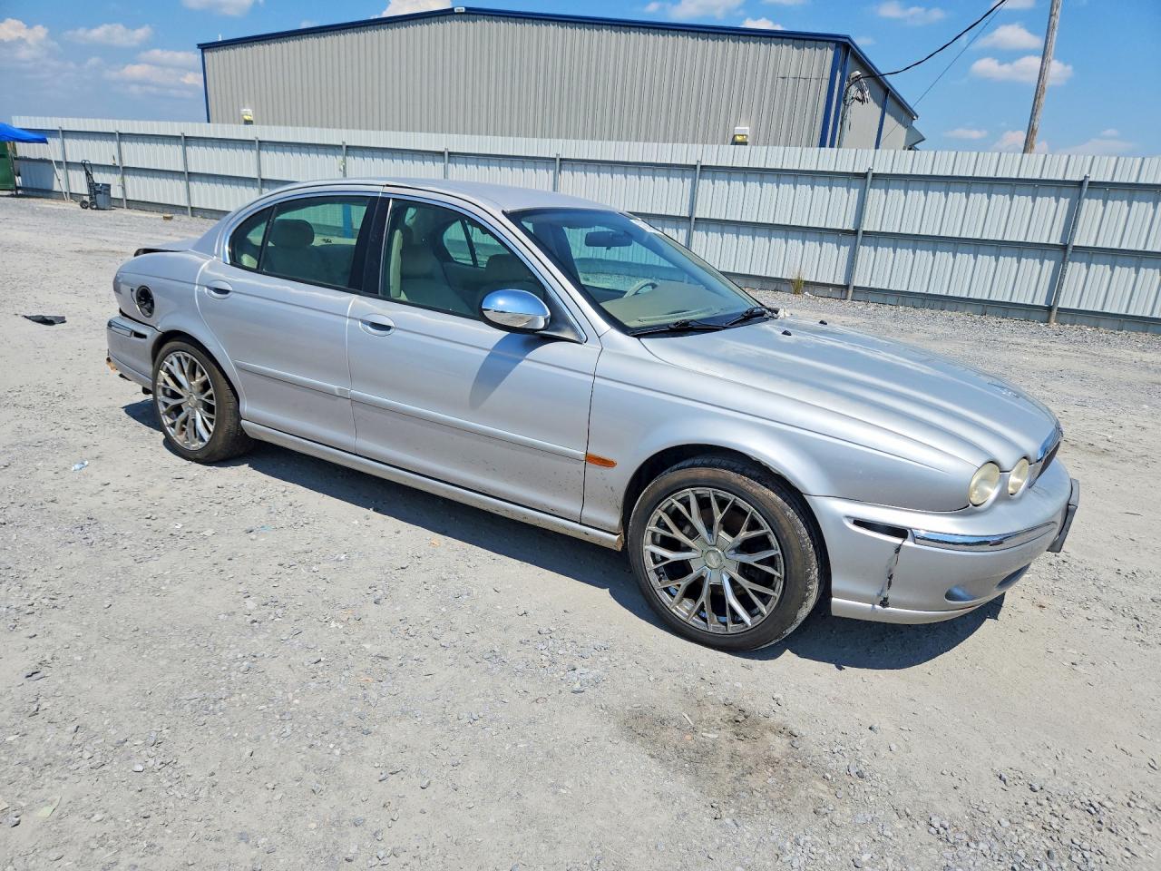 2002 Jaguar X-type 3.0 Silver vin: SAJEA51C32WC38972
