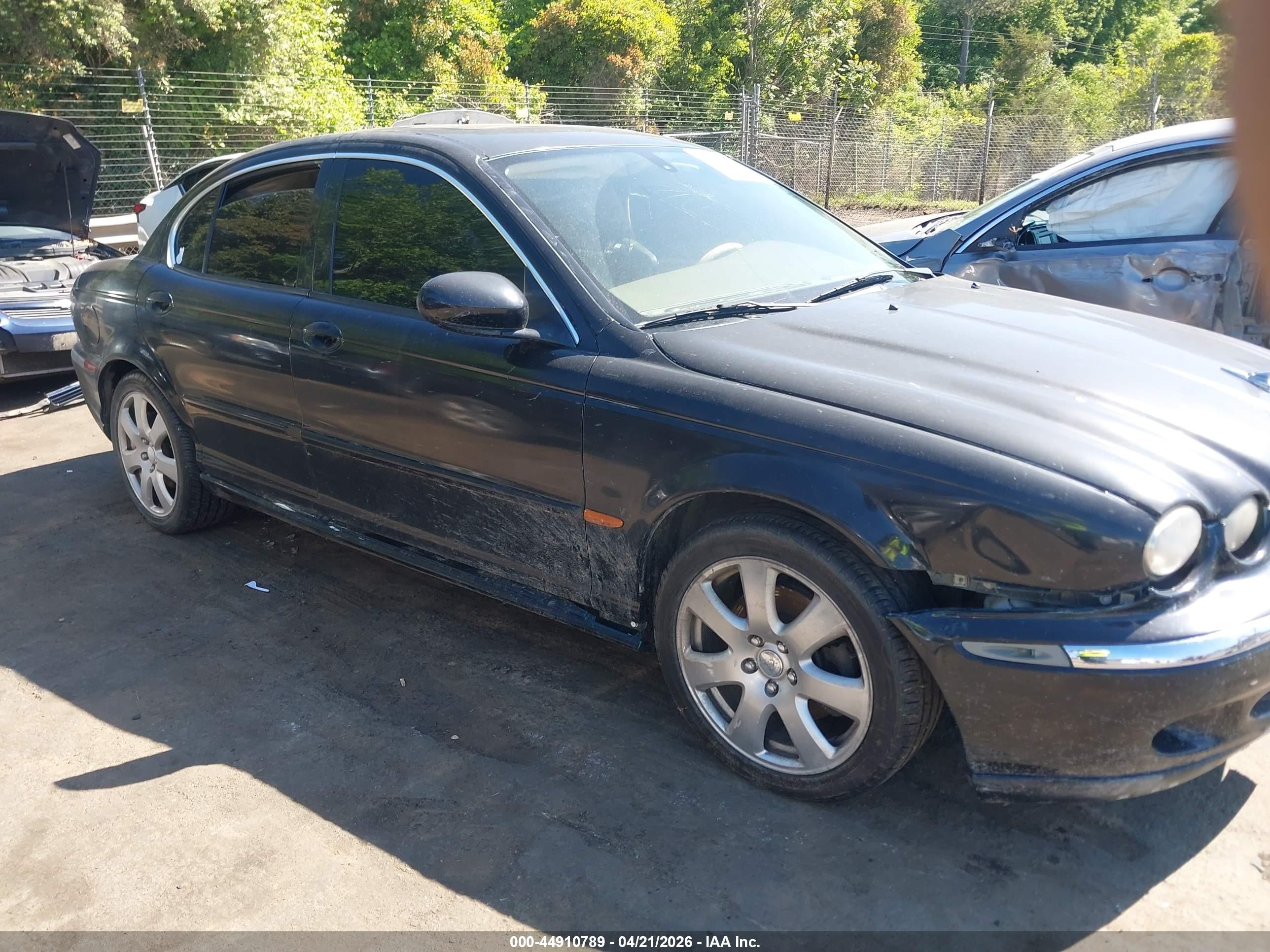 2004 Jaguar X-type 3.0 Black vin: SAJEA51C34WD81732