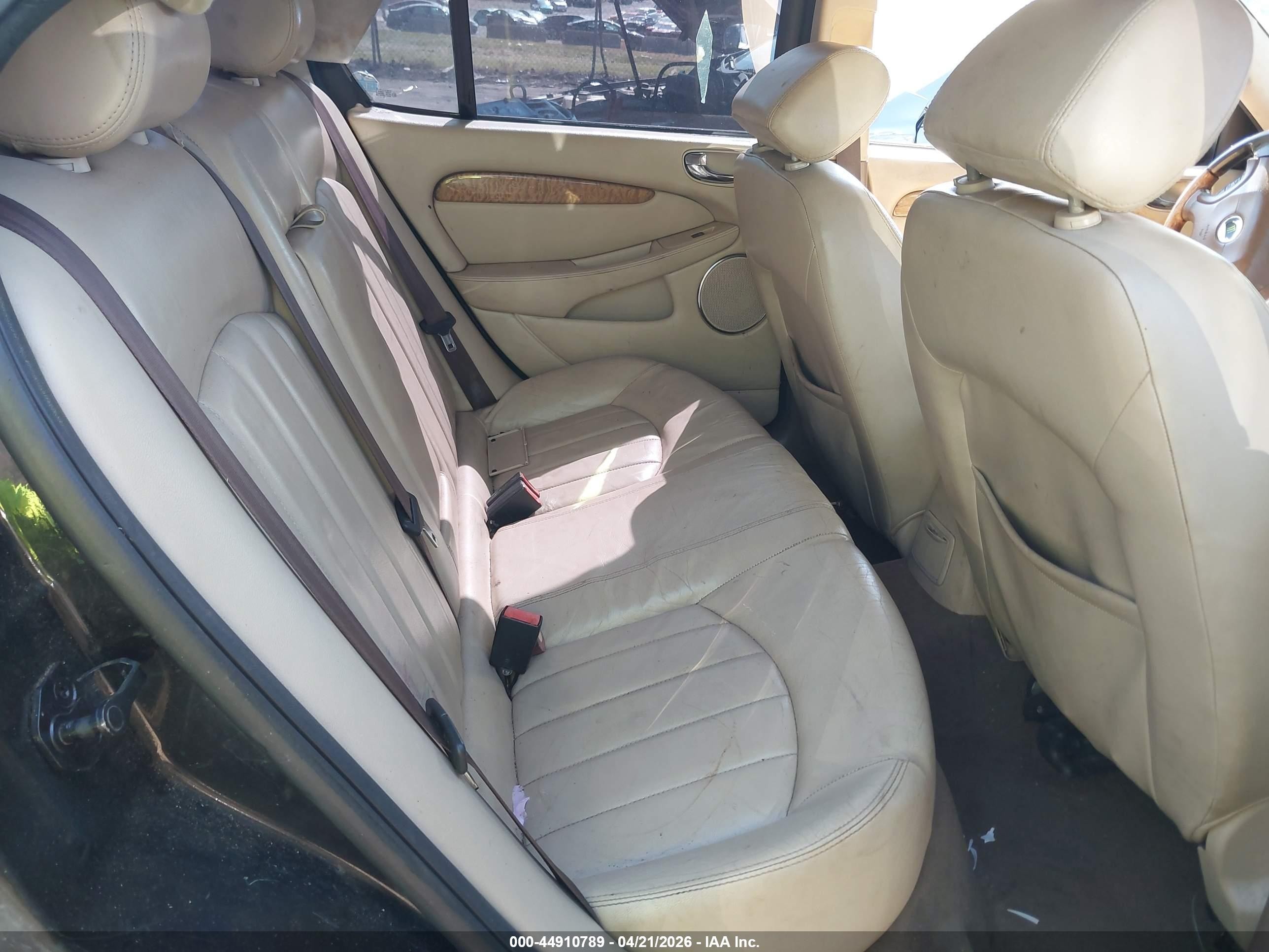 2004 Jaguar X-type 3.0 Black vin: SAJEA51C34WD81732