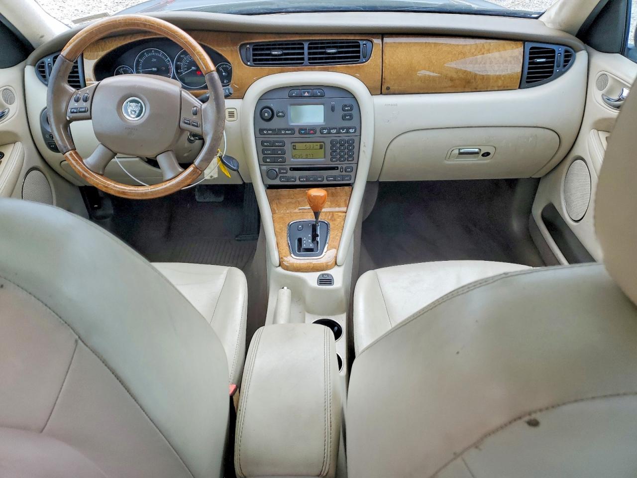 2004 Jaguar X-type 3.0 Silver vin: SAJEA51C34WD89703