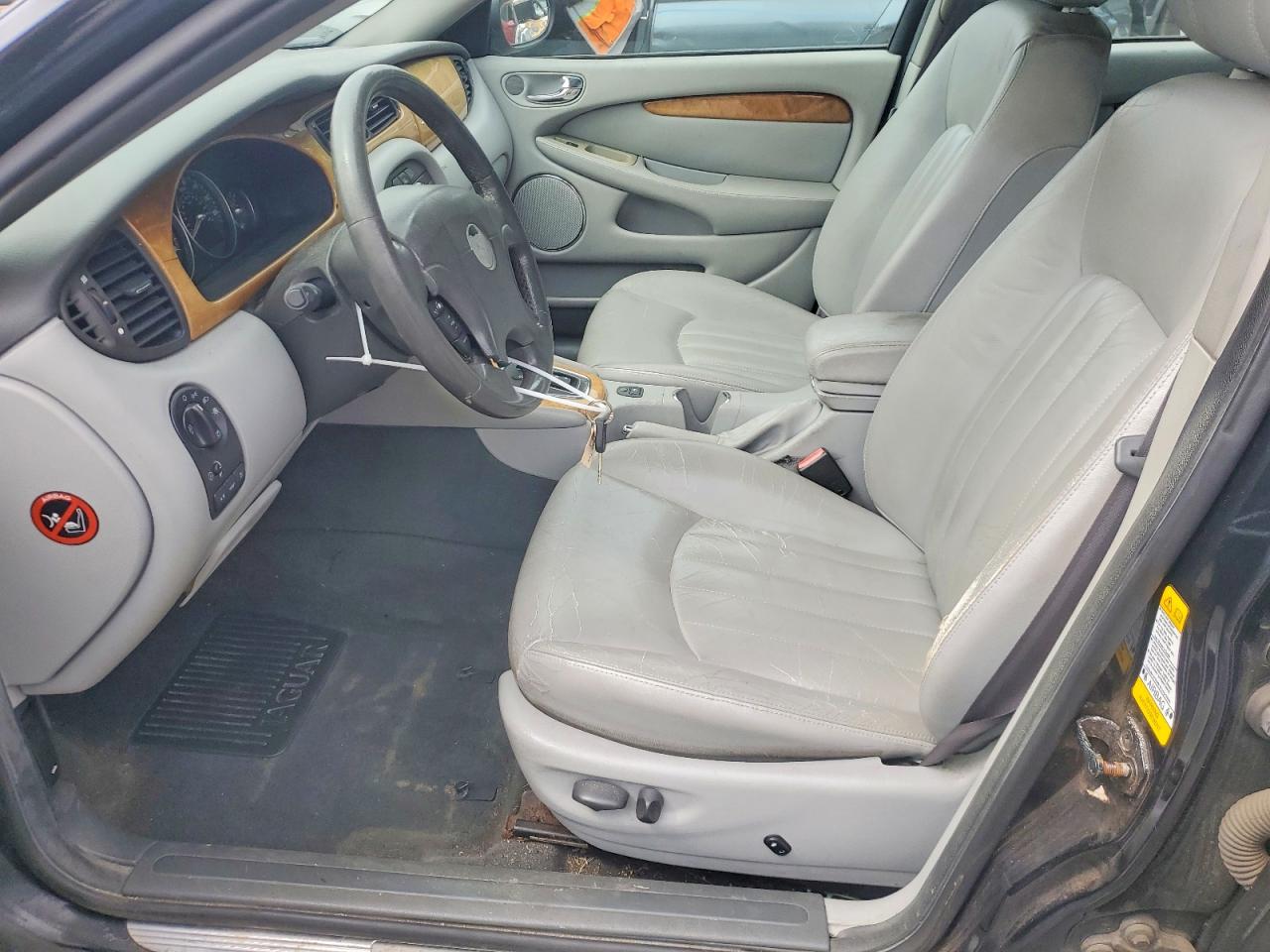 2002 Jaguar X-type 3.0 Black vin: SAJEA51C52WC20621