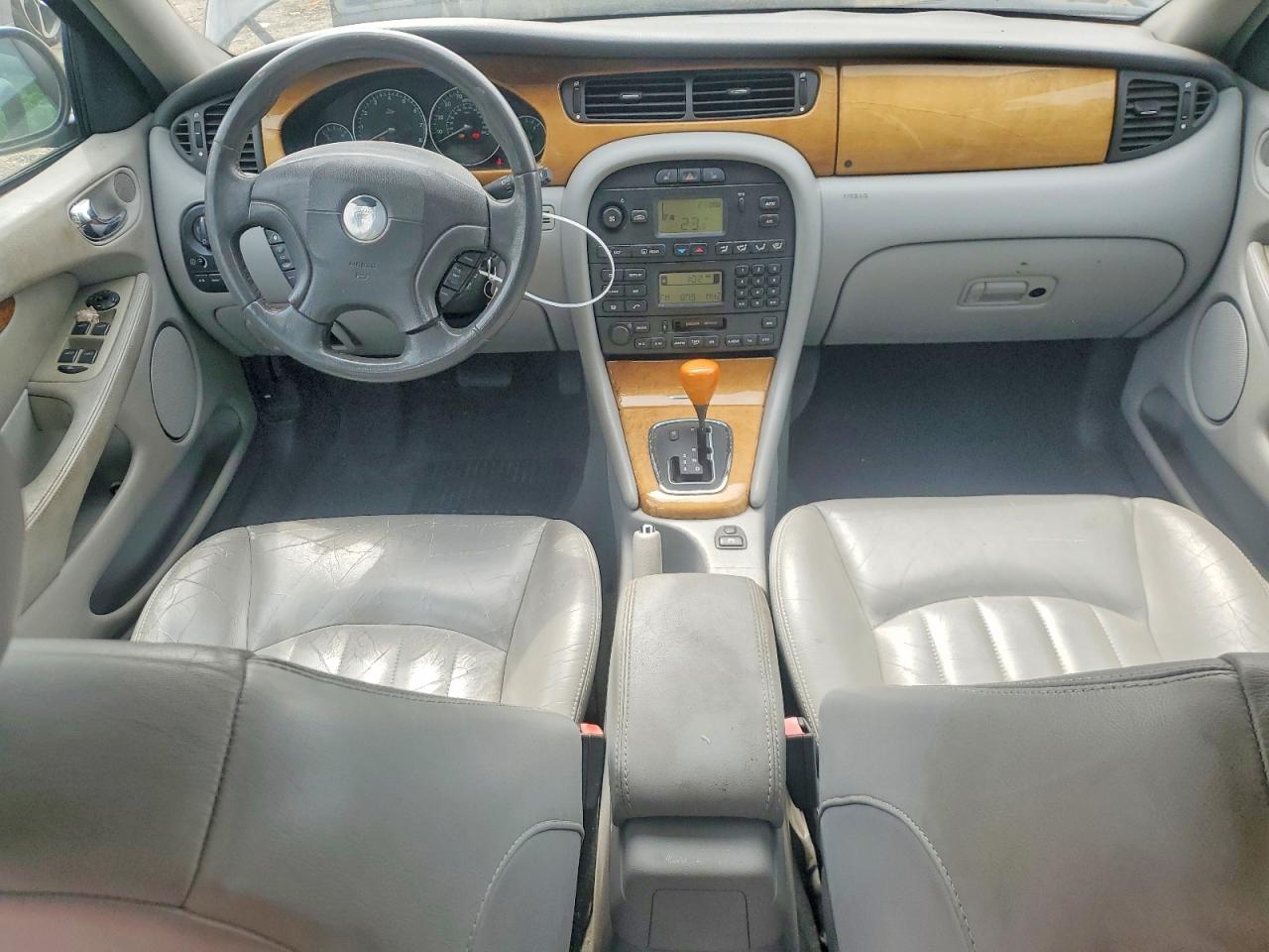 2002 Jaguar X-type 3.0 Black vin: SAJEA51C52WC20621