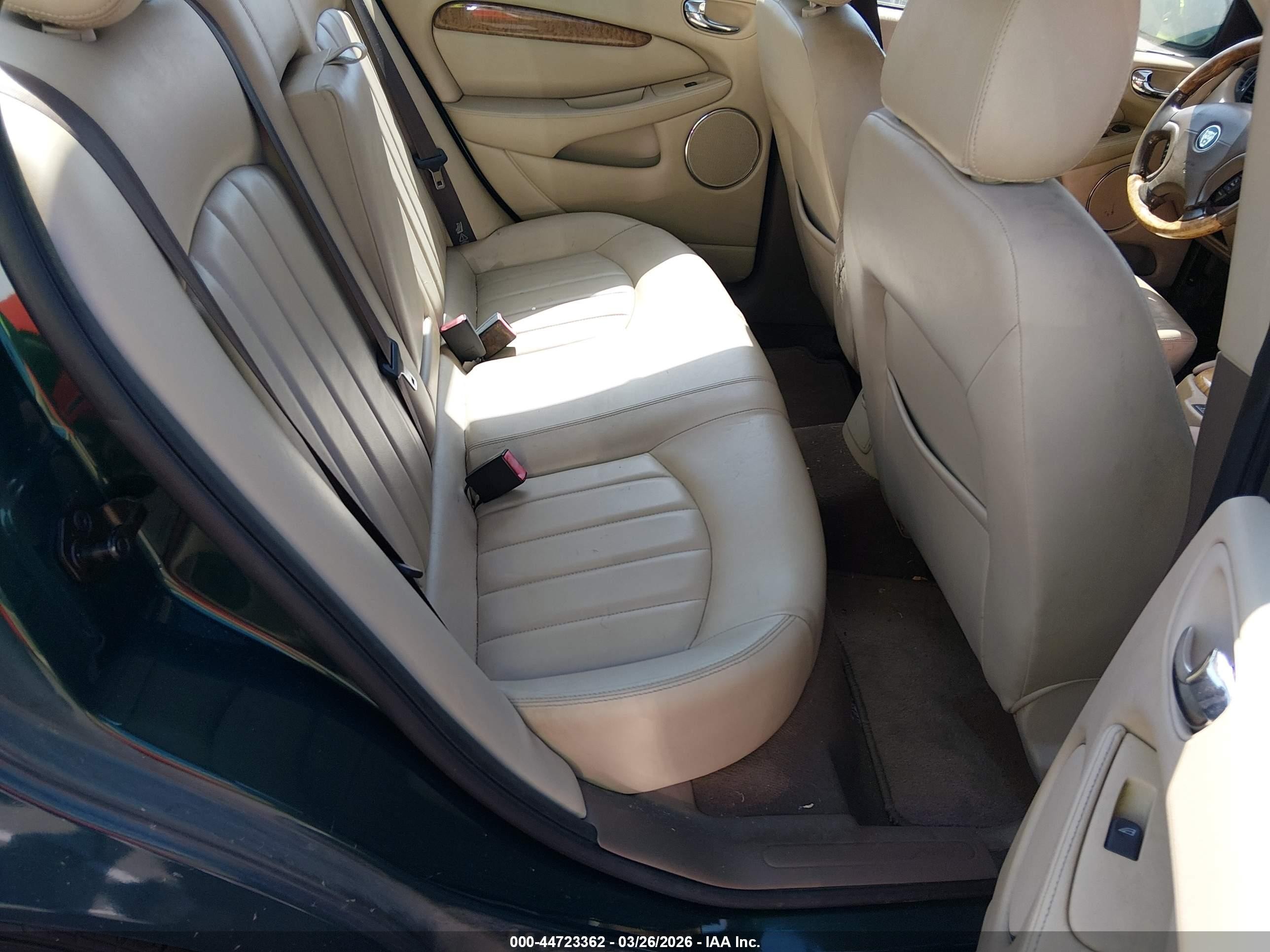 2004 Jaguar X-type 3.0 Green vin: SAJEA51C54WD67489
