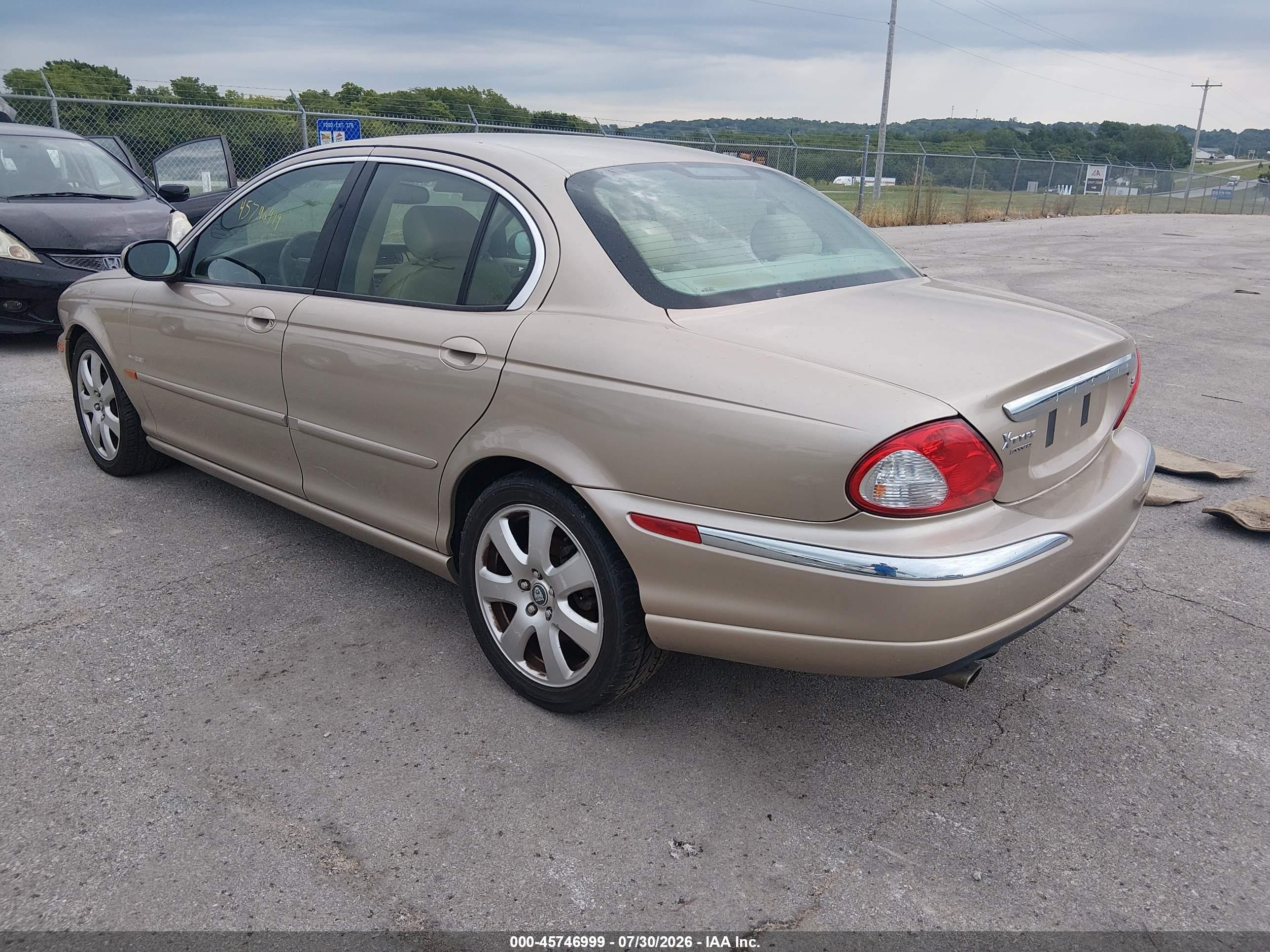 2004 Jaguar X-type 3.0 Желто-коричневый vin: SAJEA51C64WD73480