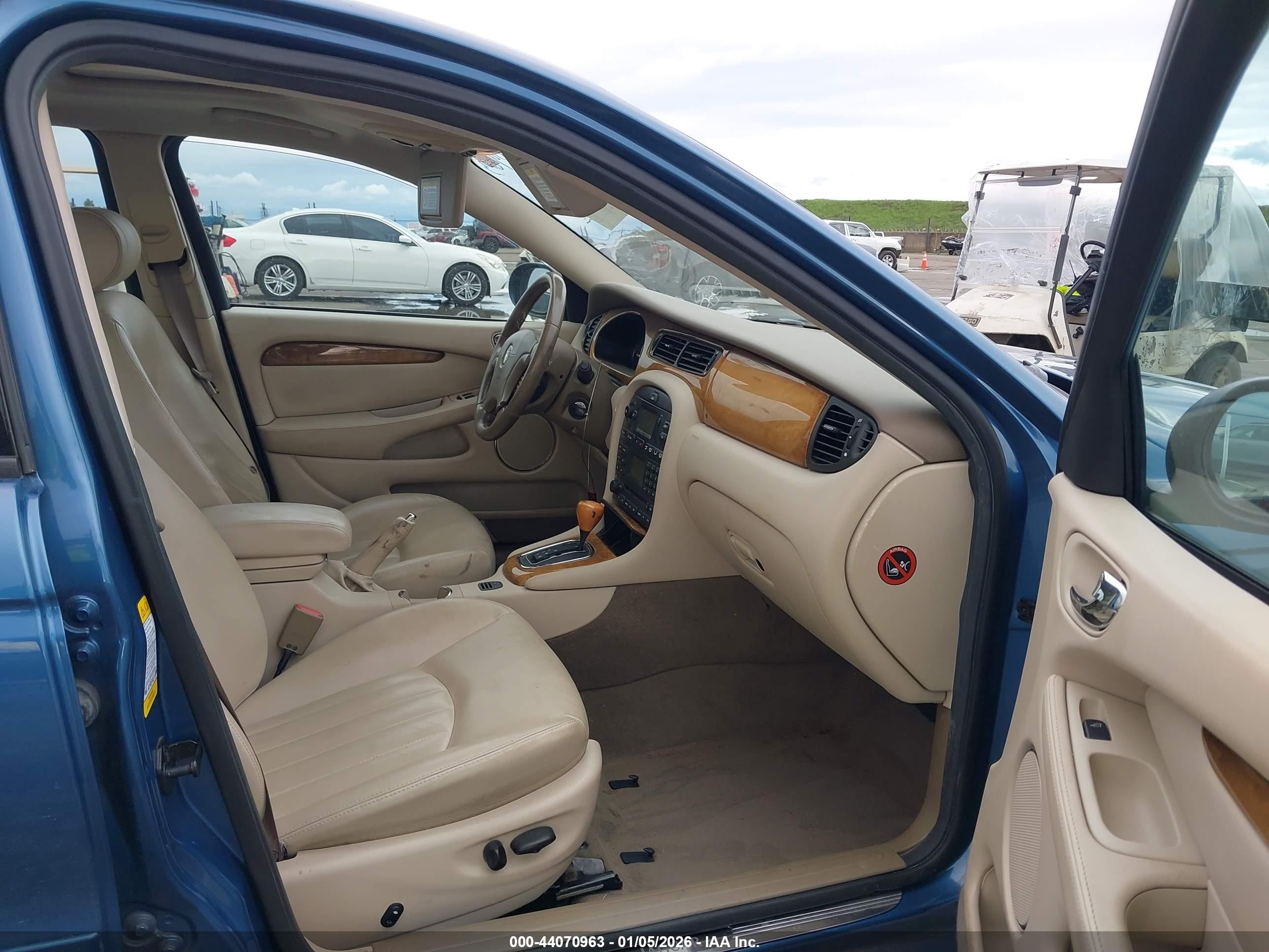 2002 Jaguar X-type 3.0l Blue vin: SAJEA51C72WC46671