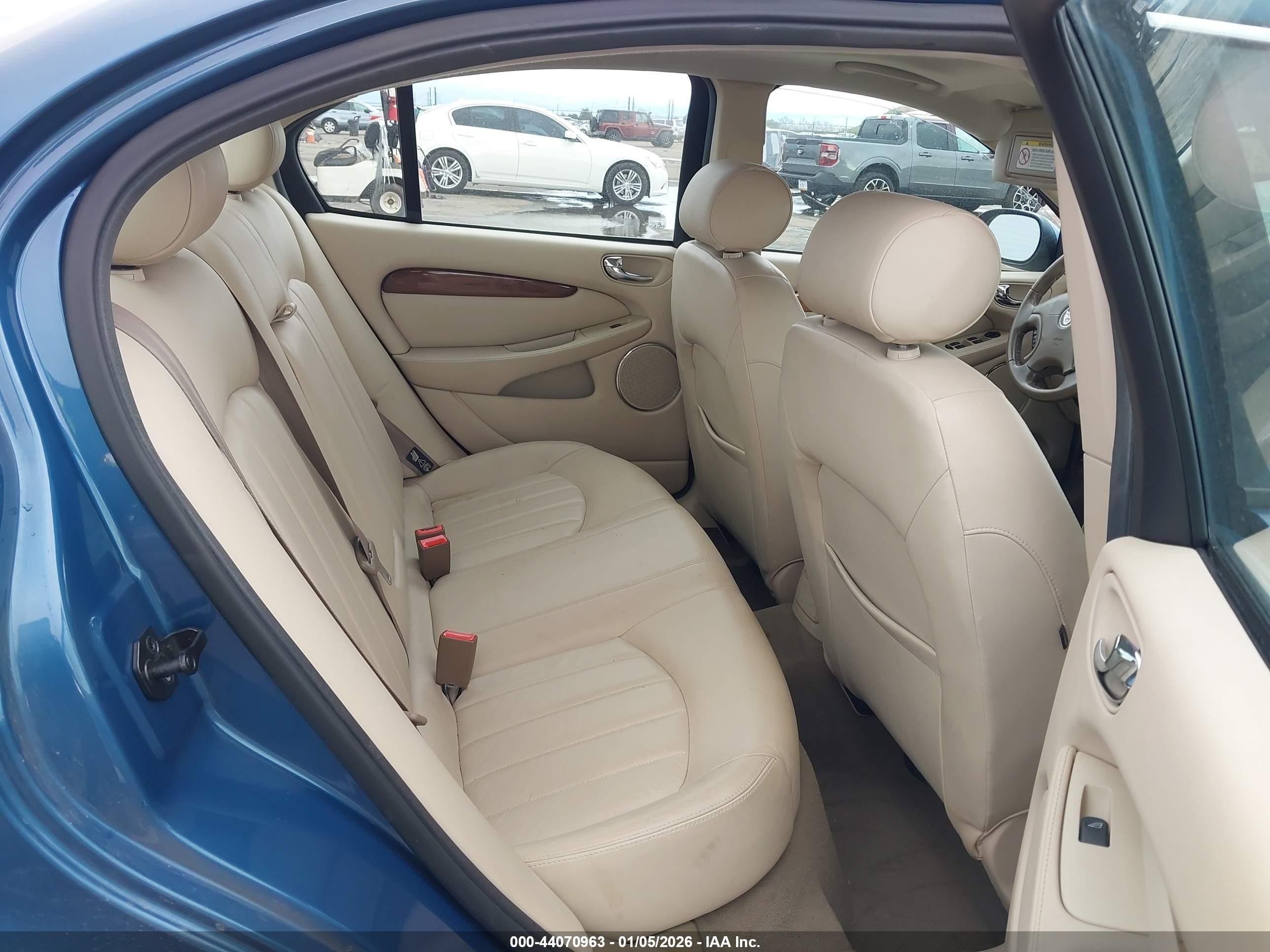 2002 Jaguar X-type 3.0l Blue vin: SAJEA51C72WC46671