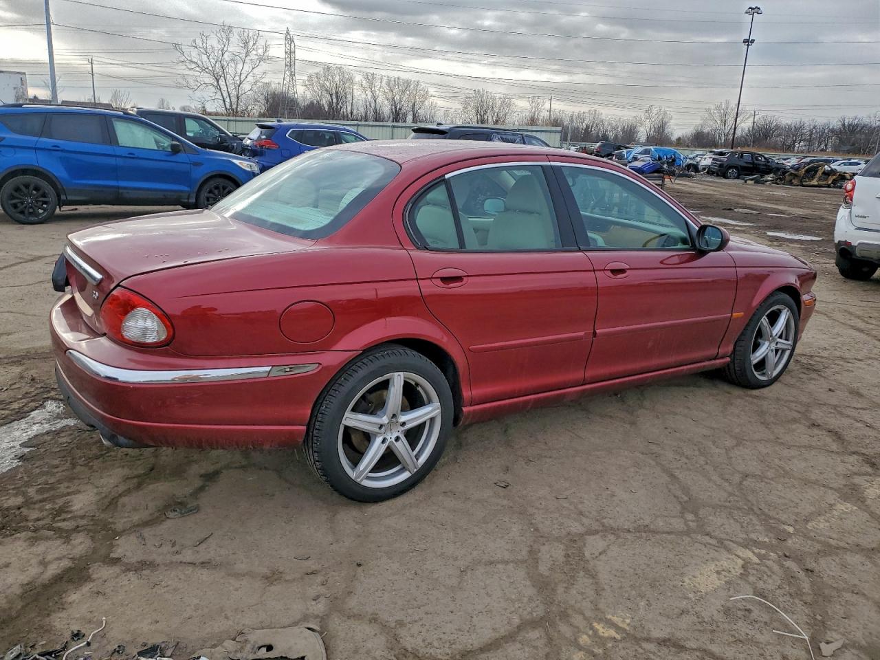 2004 Jaguar X-type 3.0 Red vin: SAJEA51C74WD68143