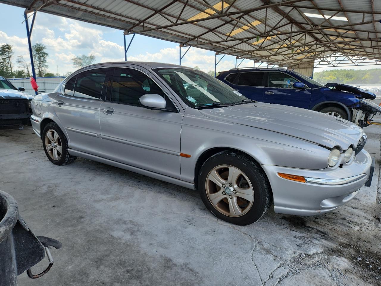 2002 Jaguar X-type 3.0 Silver vin: SAJEA51C82WC40183