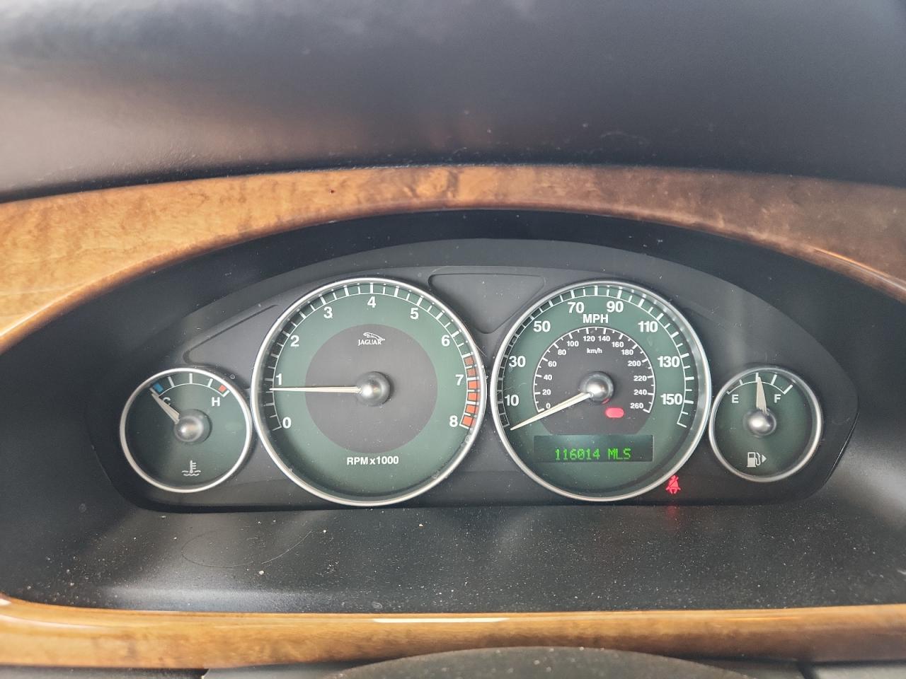 2002 Jaguar X-type 3.0 Silver vin: SAJEA51C82WC40183