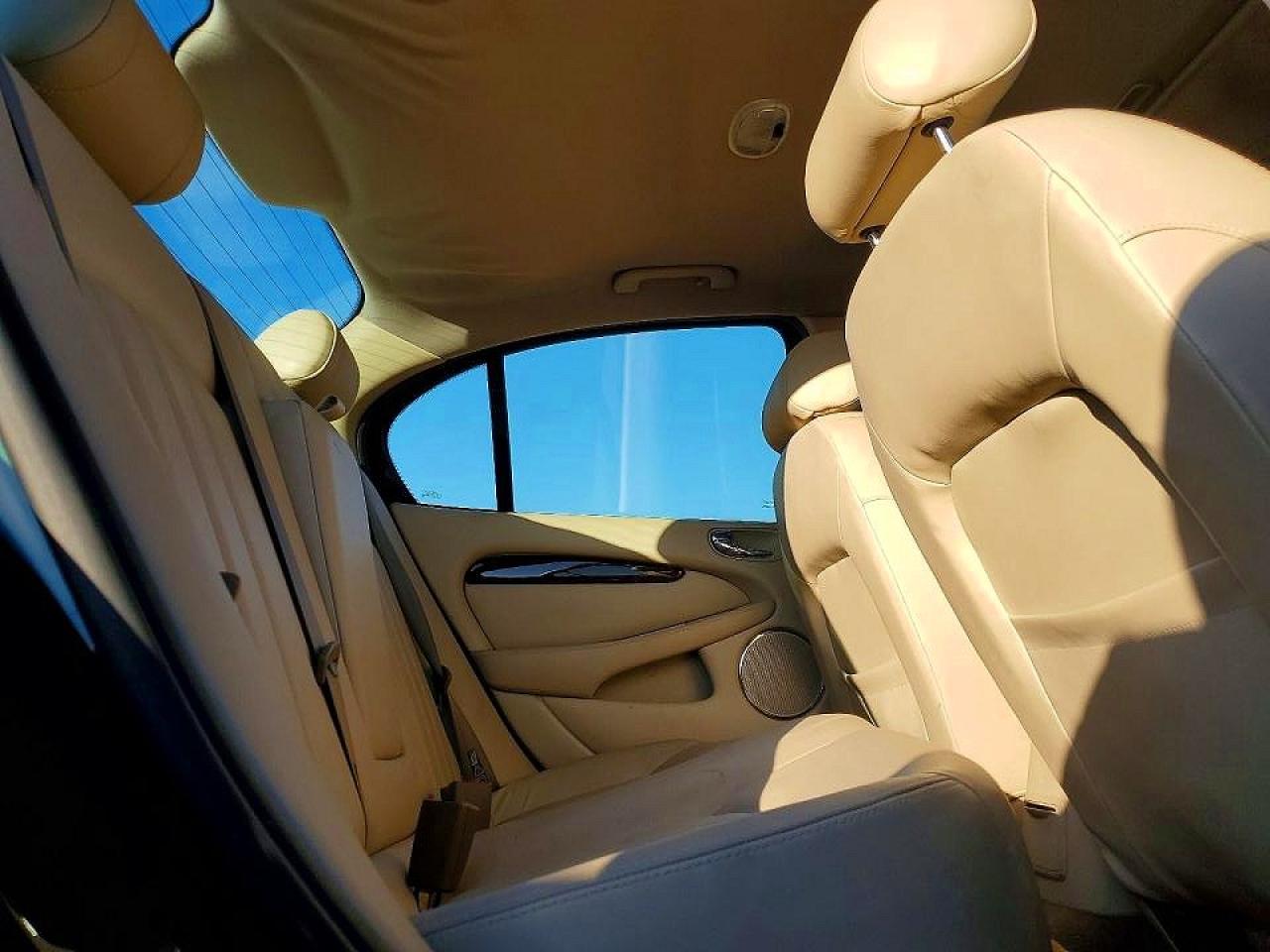 2002 Jaguar X-type 3.0 Green vin: SAJEA51C92WC40080