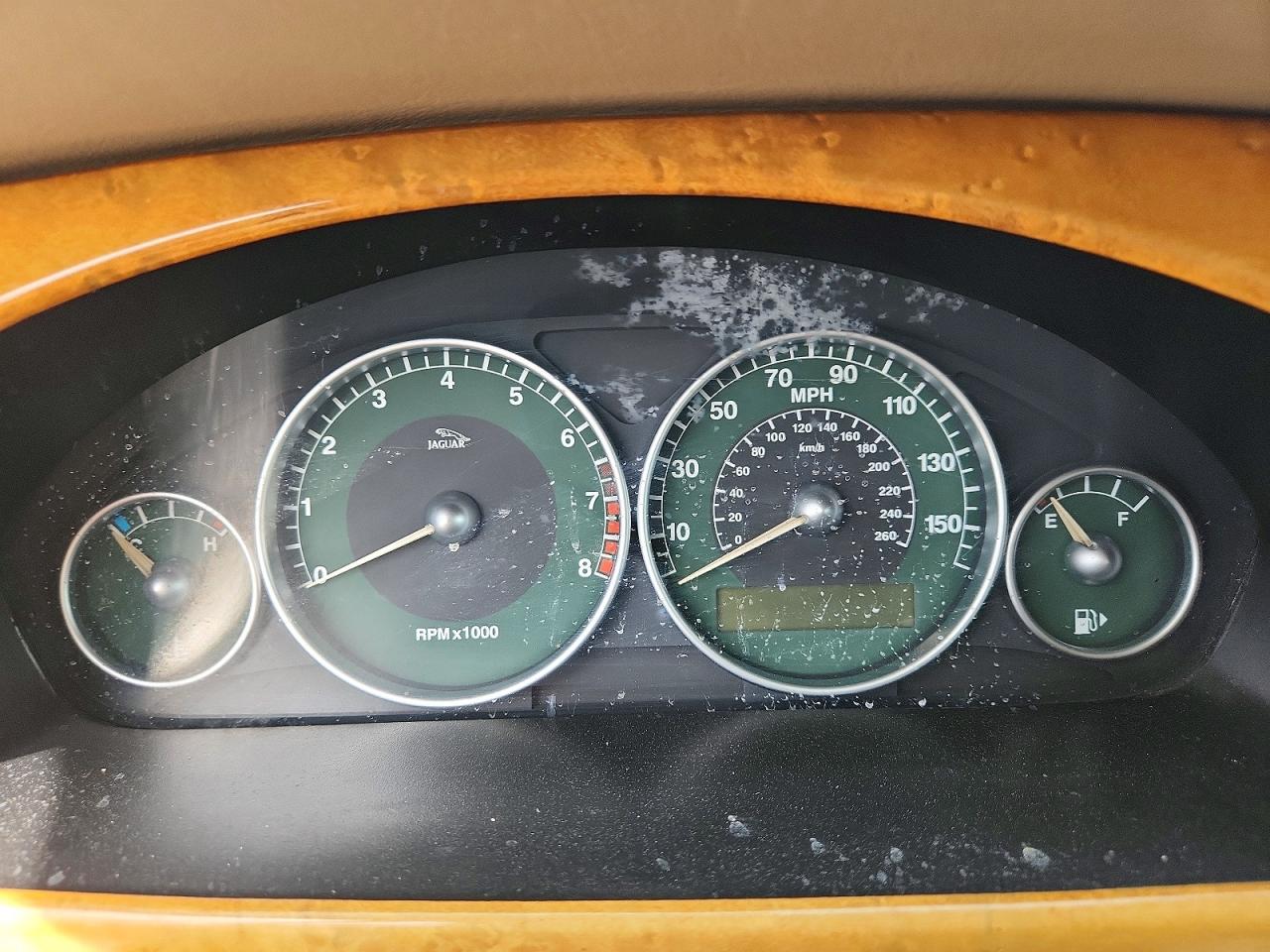 2002 Jaguar X-type 3.0 Gold vin: SAJEA51C92WC64282