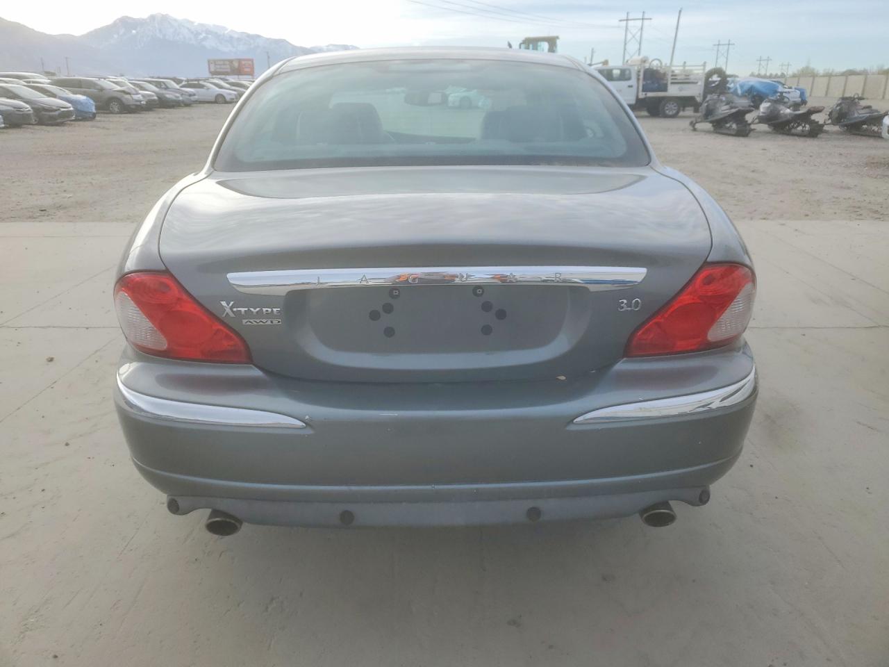 2004 Jaguar X-type 3.0 Серый vin: SAJEA51C94WD77362