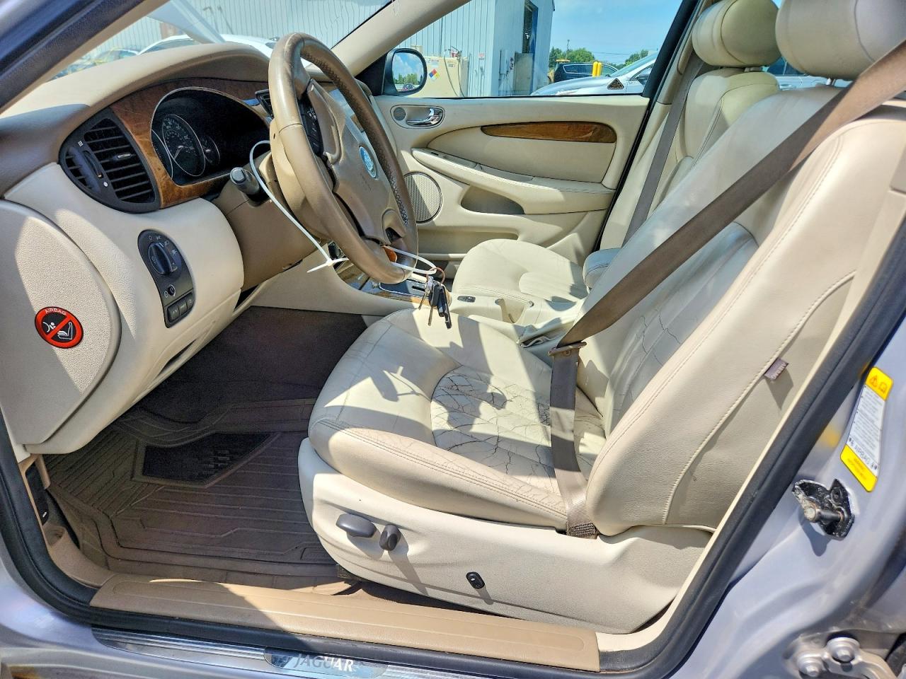 2002 Jaguar X-type 2.5 Gray vin: SAJEA51D12XC07187