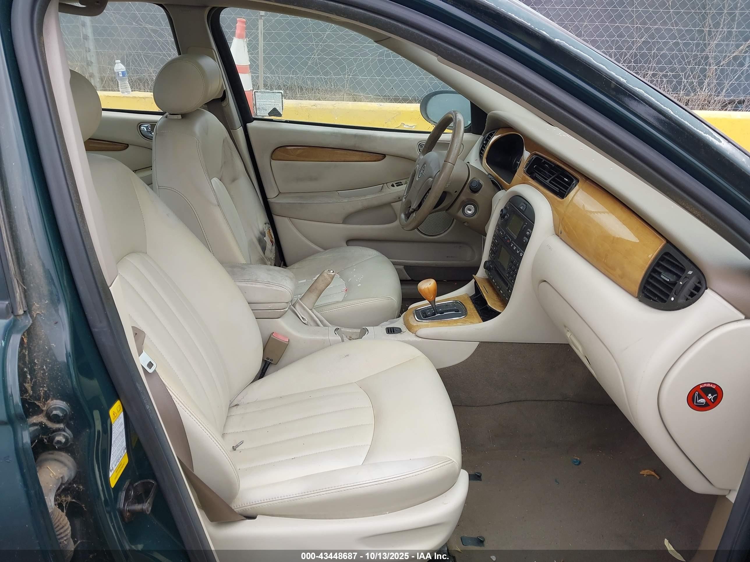 2002 Jaguar X-type 2.5l Green vin: SAJEA51D42XC85124