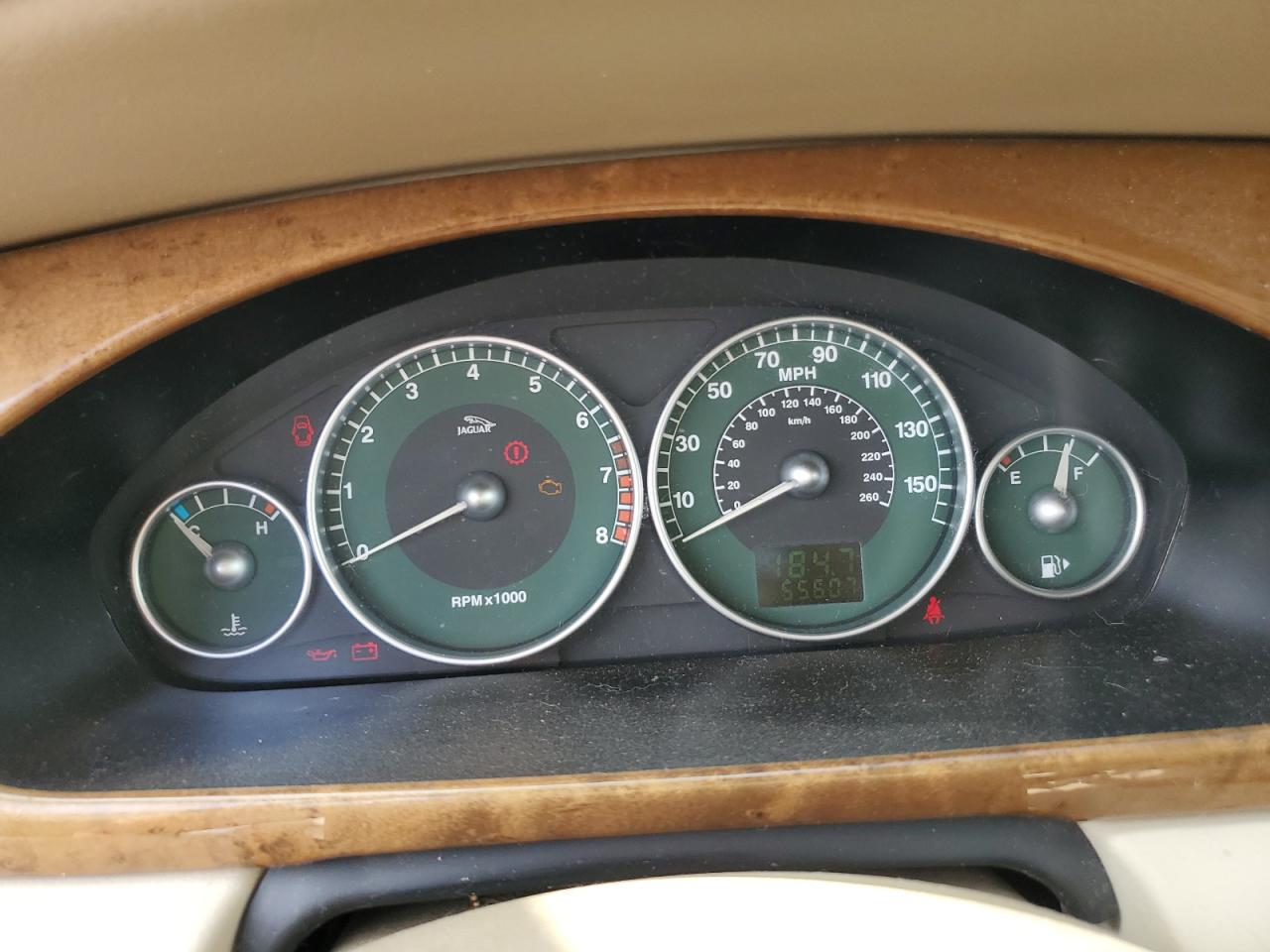 2002 Jaguar X-type 2.5 White vin: SAJEA51D52XC65366