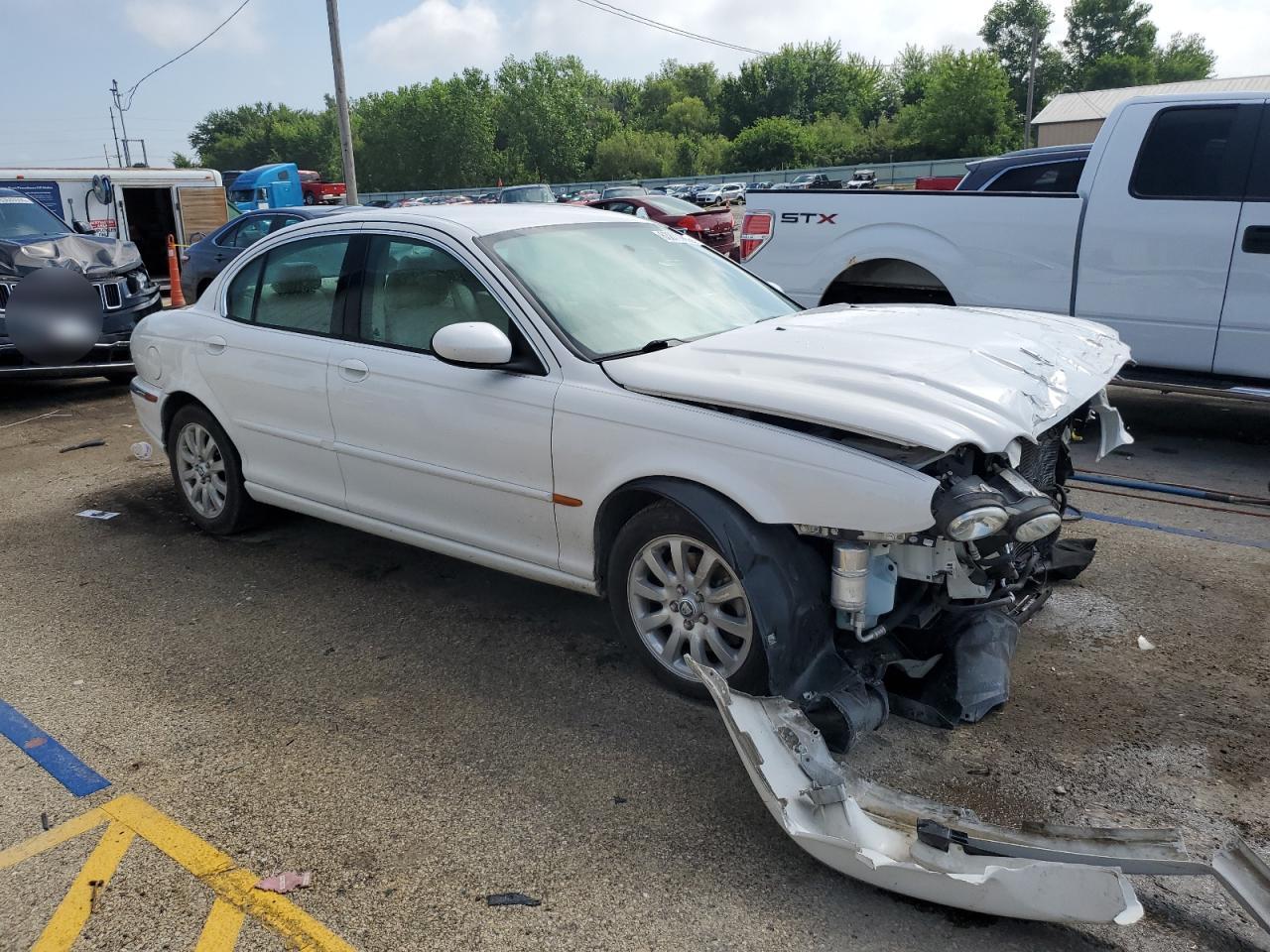 2002 Jaguar X-type 2.5 White vin: SAJEA51D52XC65366