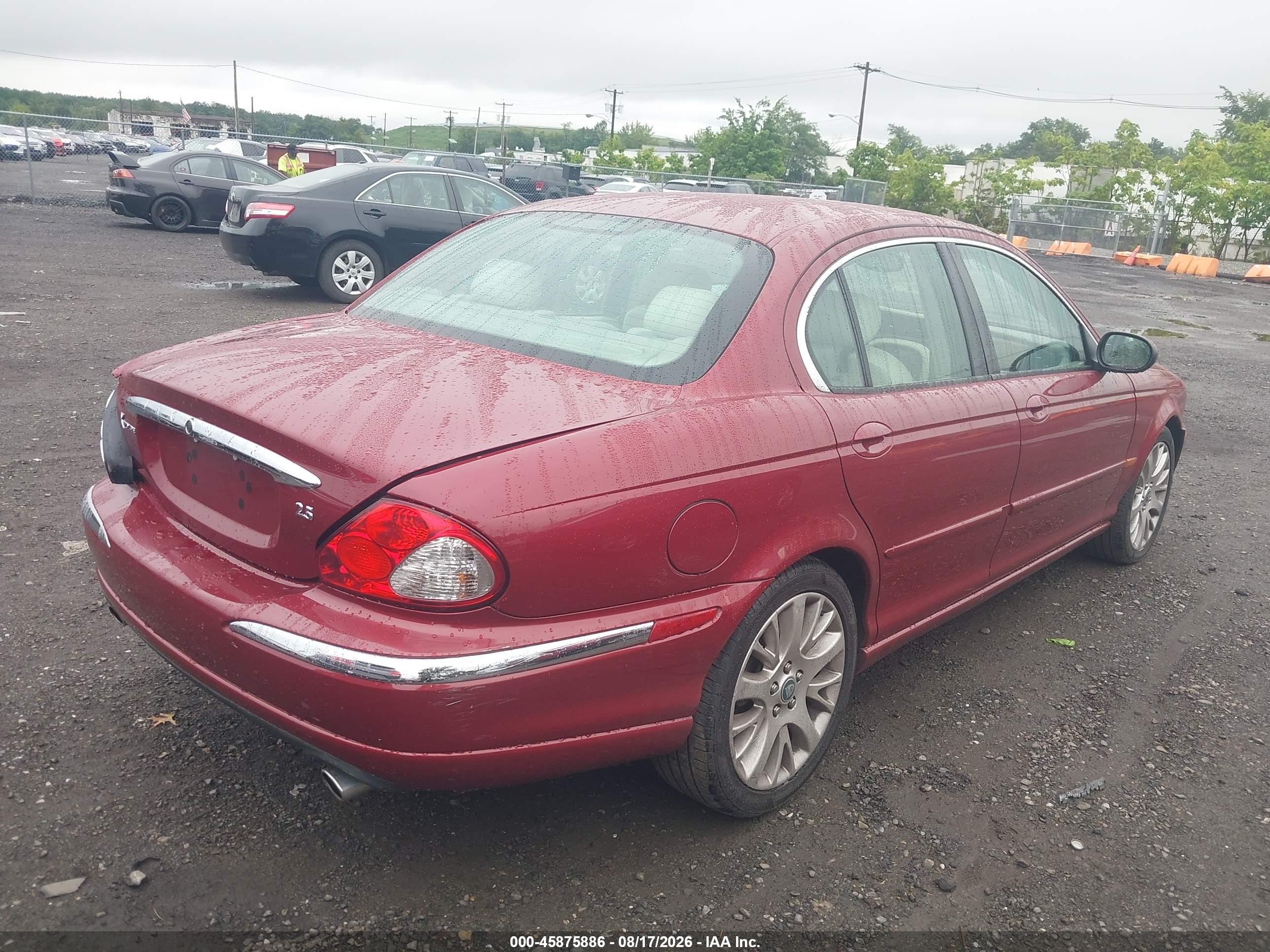 2003 Jaguar X-type 2.5 Red vin: SAJEA51D53XD10694