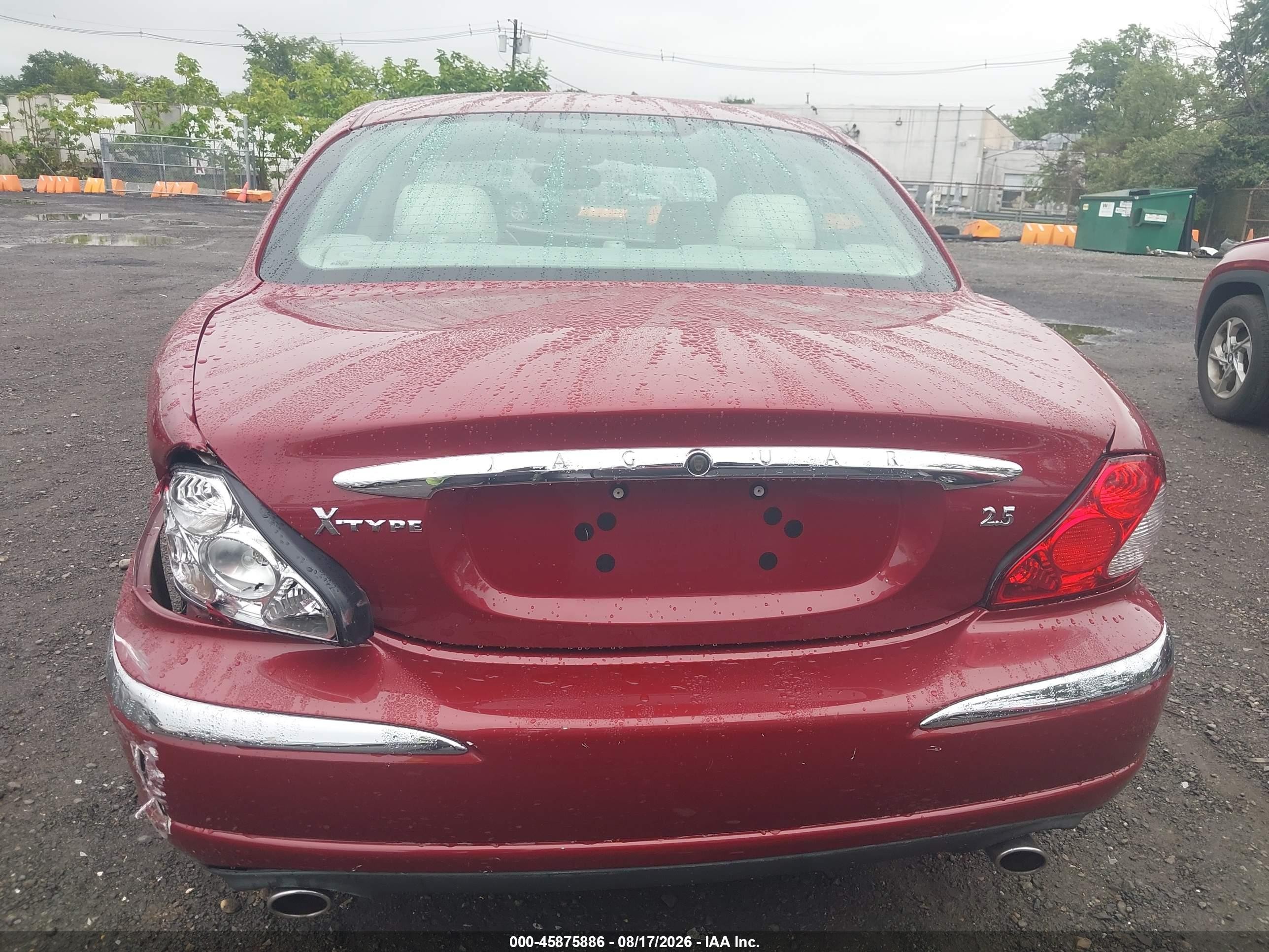 2003 Jaguar X-type 2.5 Red vin: SAJEA51D53XD10694