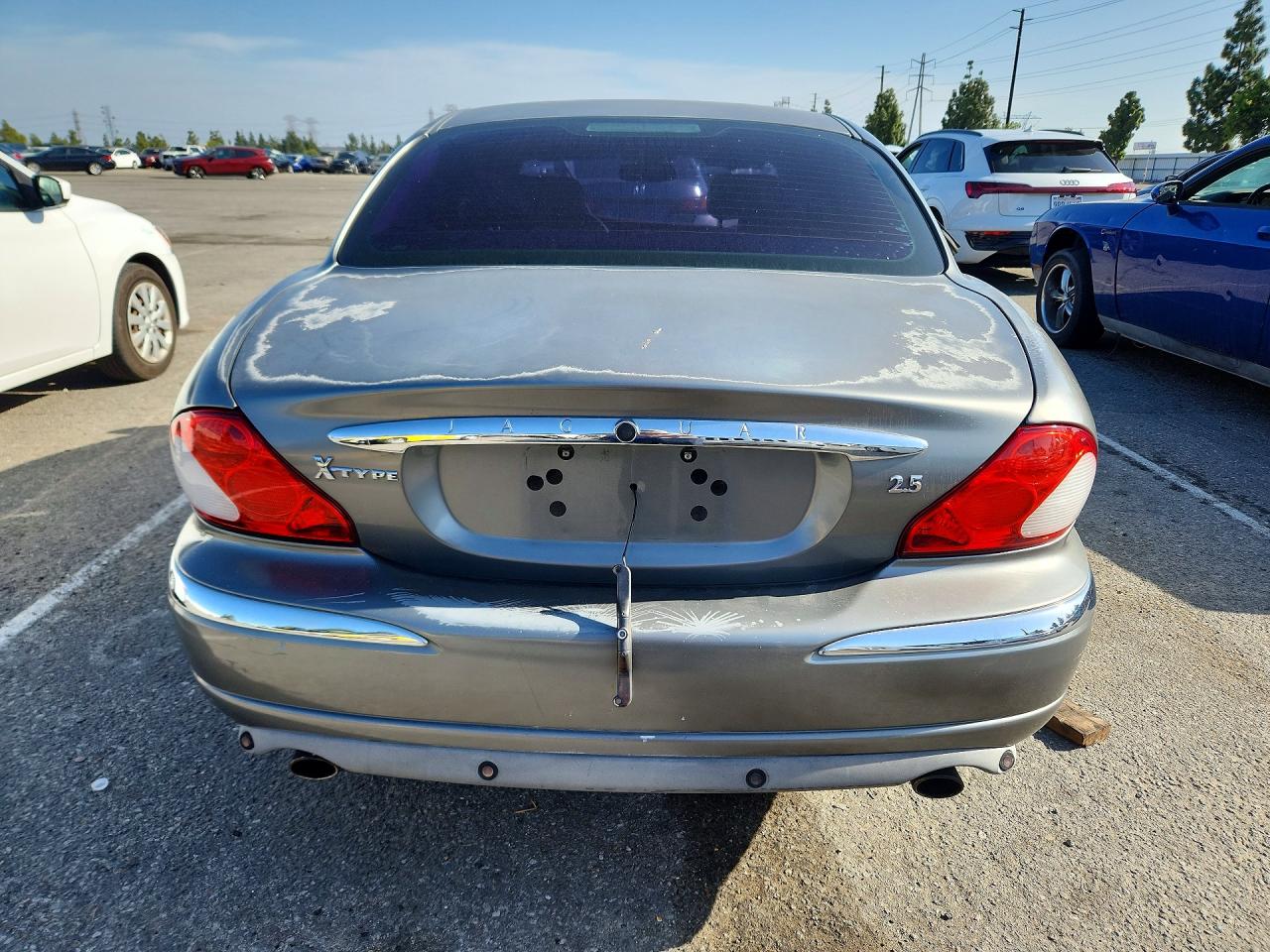 2002 Jaguar X-type 2.5 Gray vin: SAJEA51D62XC64372