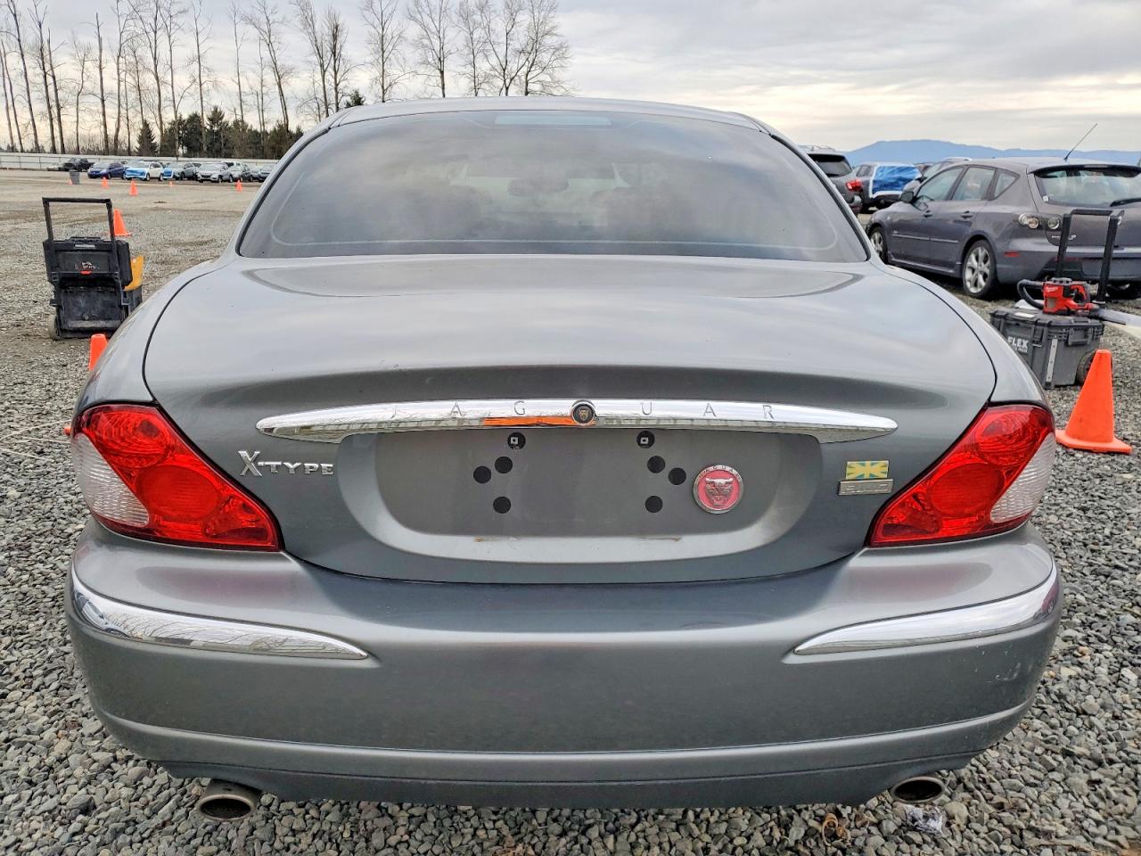 2003 Jaguar X-type 2.5 Gray vin: SAJEA51D73XD03469