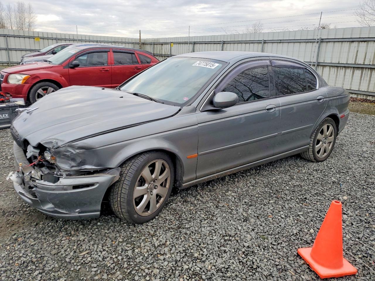 2003 Jaguar X-type 2.5 Gray vin: SAJEA51D73XD03469